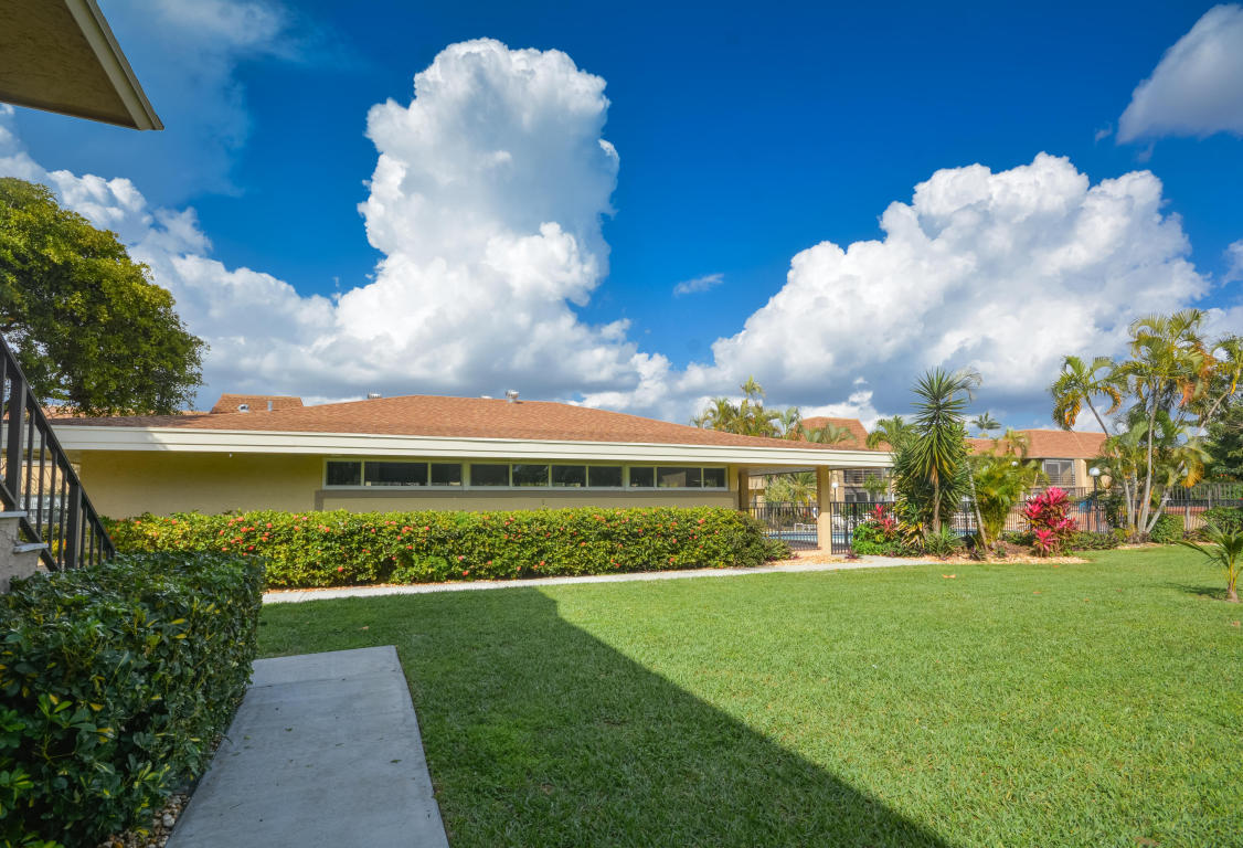 1271 NW 13th Street 357e