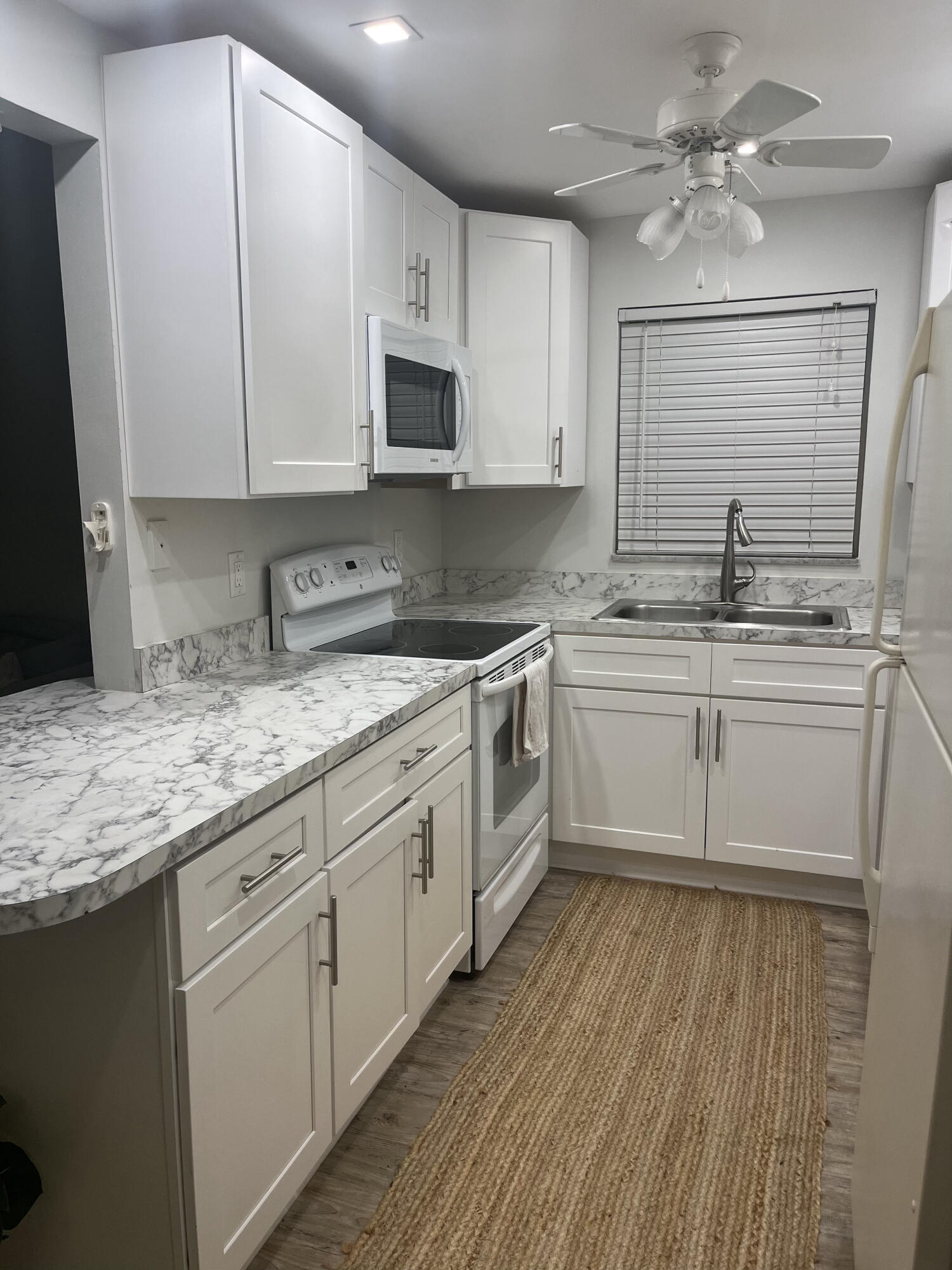 1271 NW 13th Street 357e