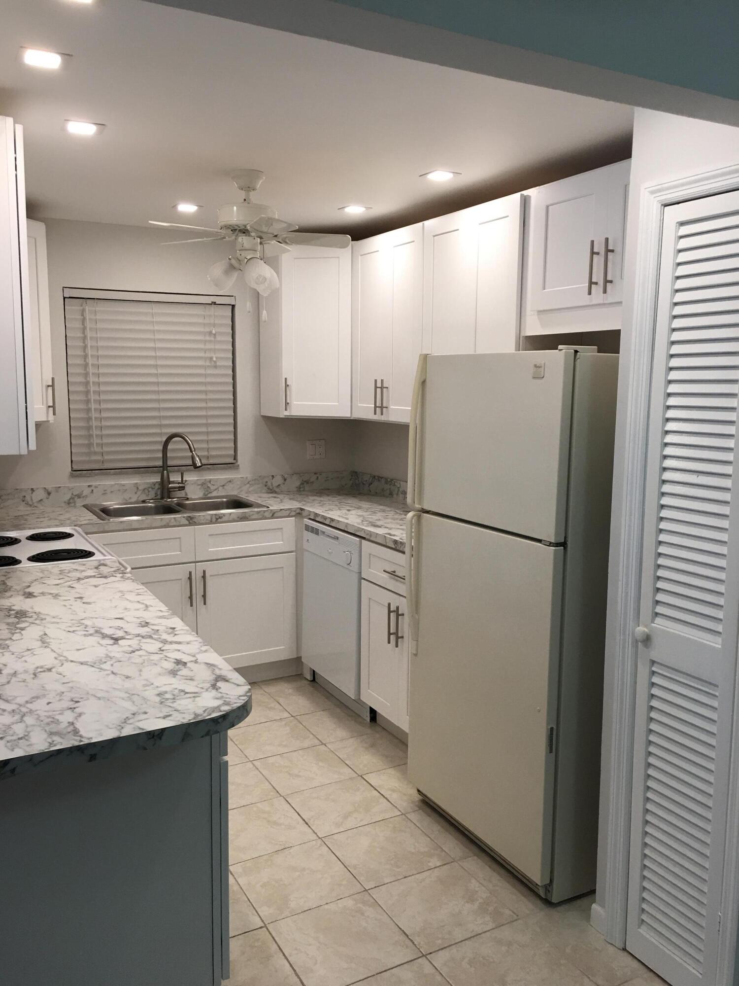 1271 NW 13th Street 357e