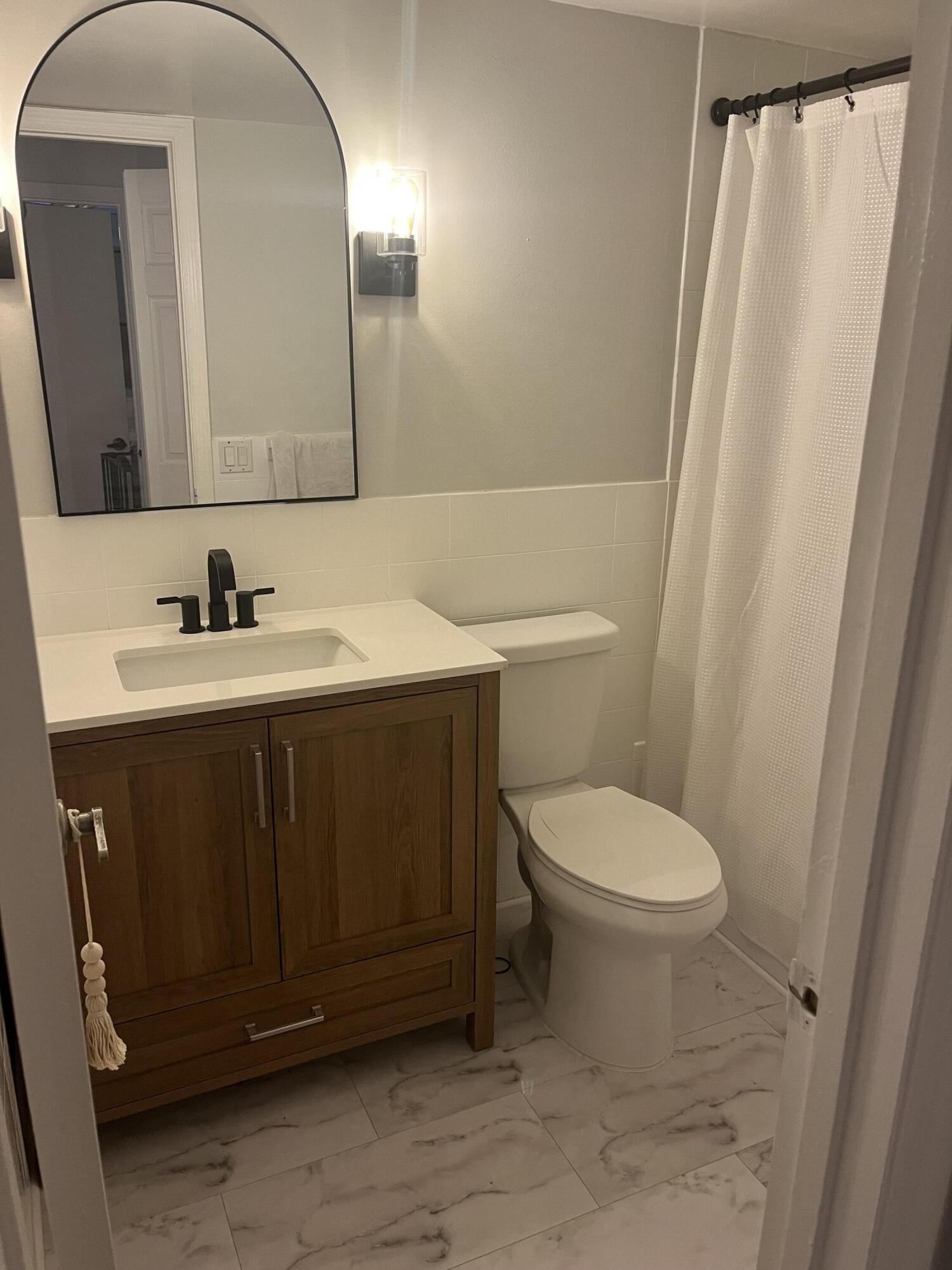 1271 NW 13th Street 357e