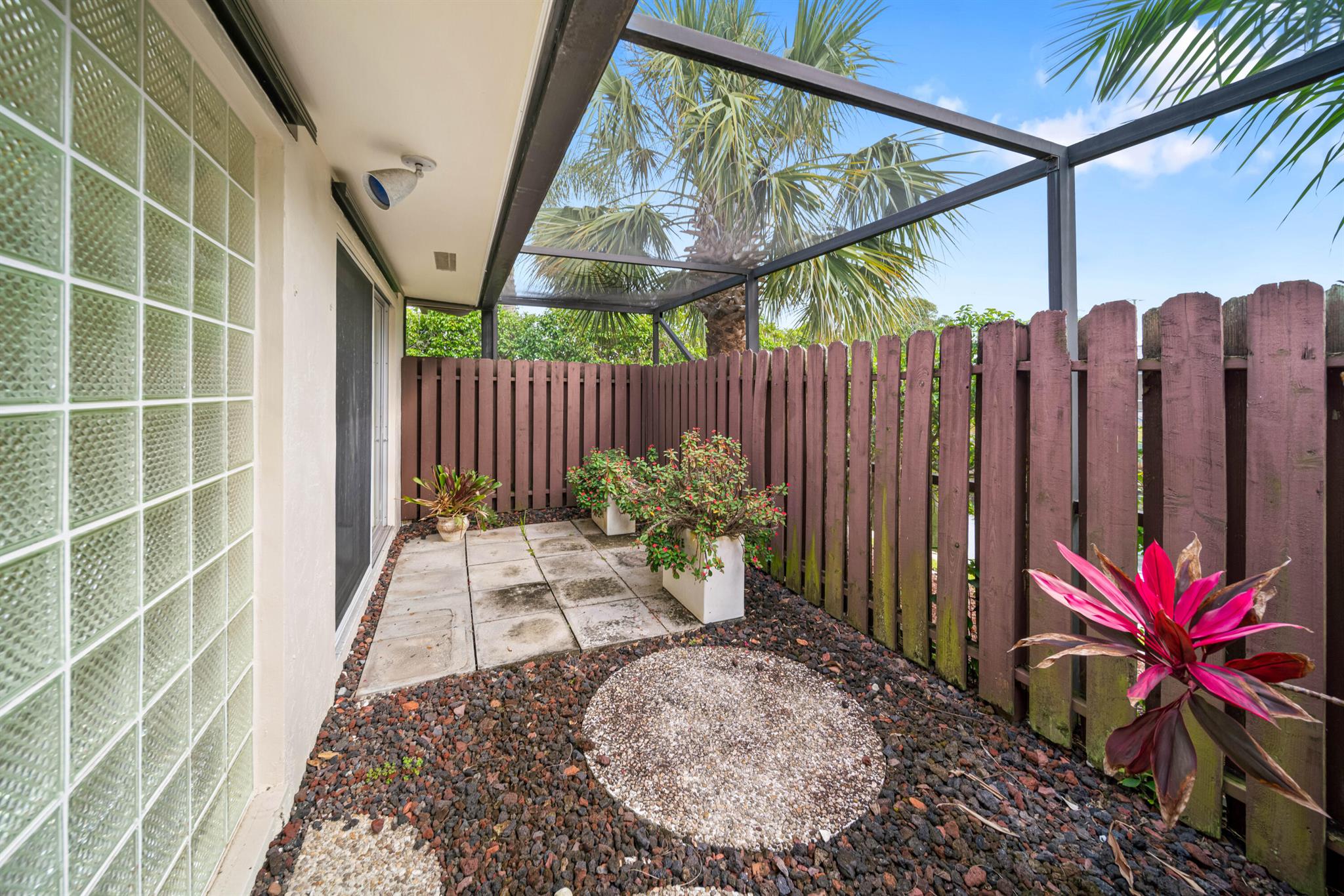 1200 SW Mulberry Way