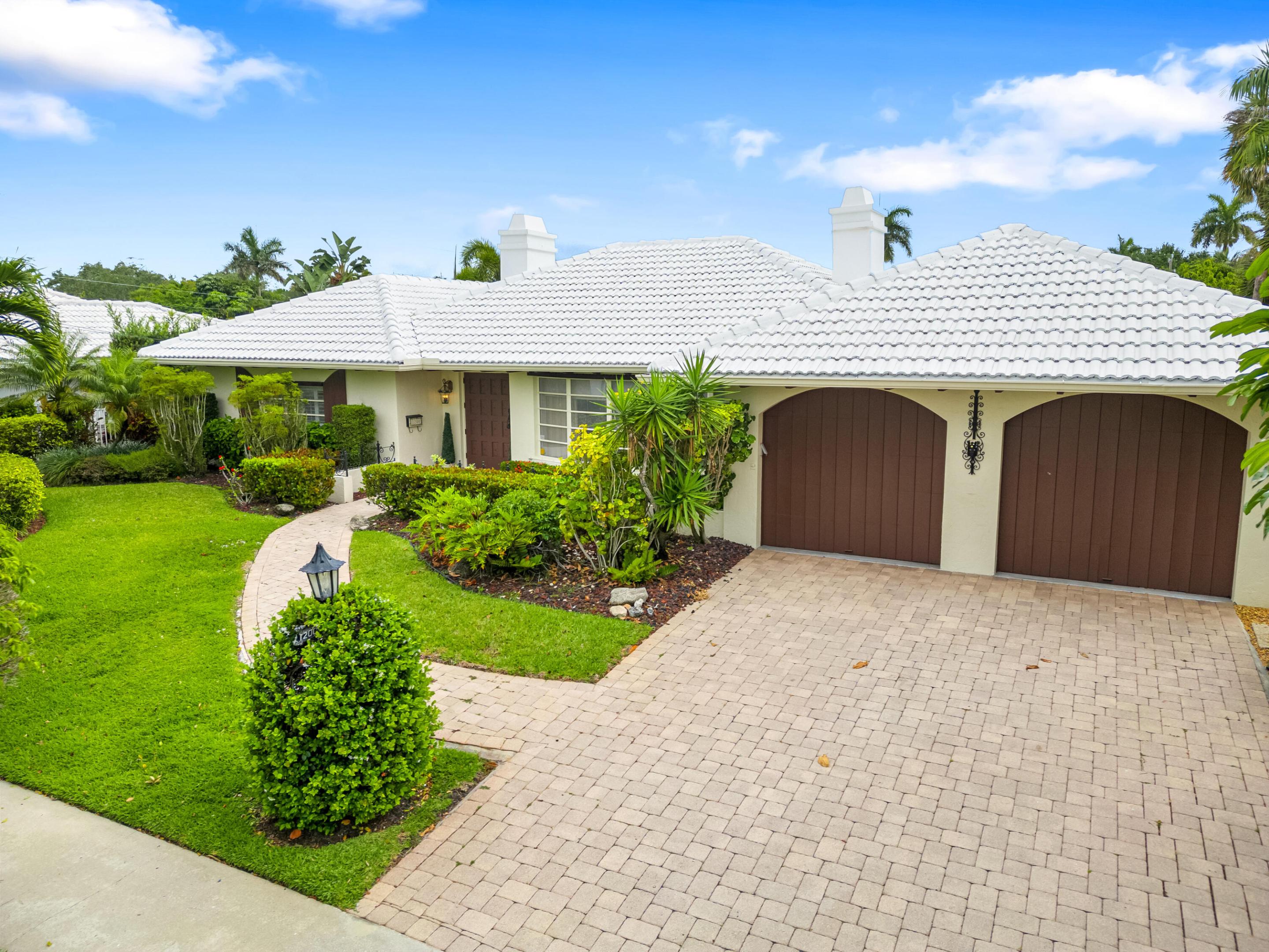 1200 SW Mulberry Way