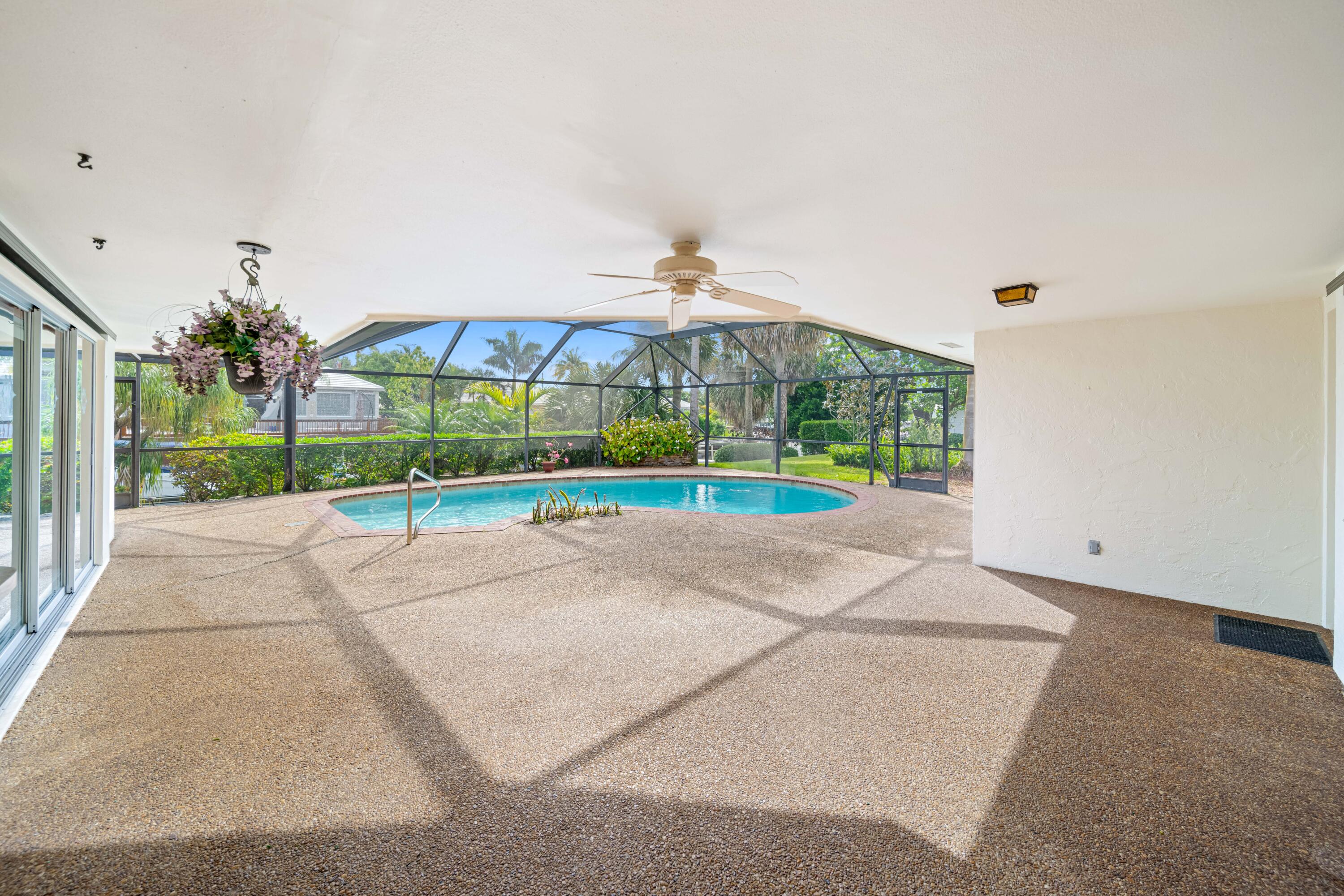 1200 SW Mulberry Way