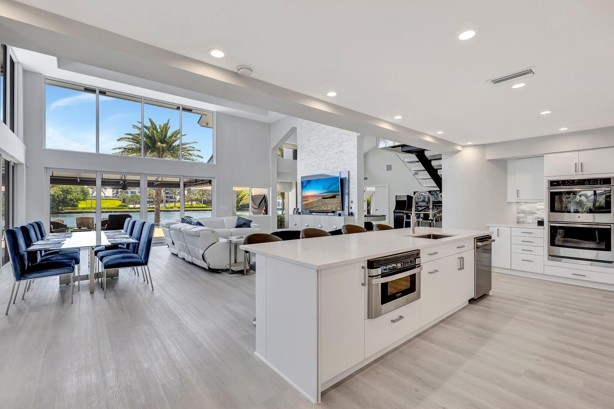 961 Iris Drive