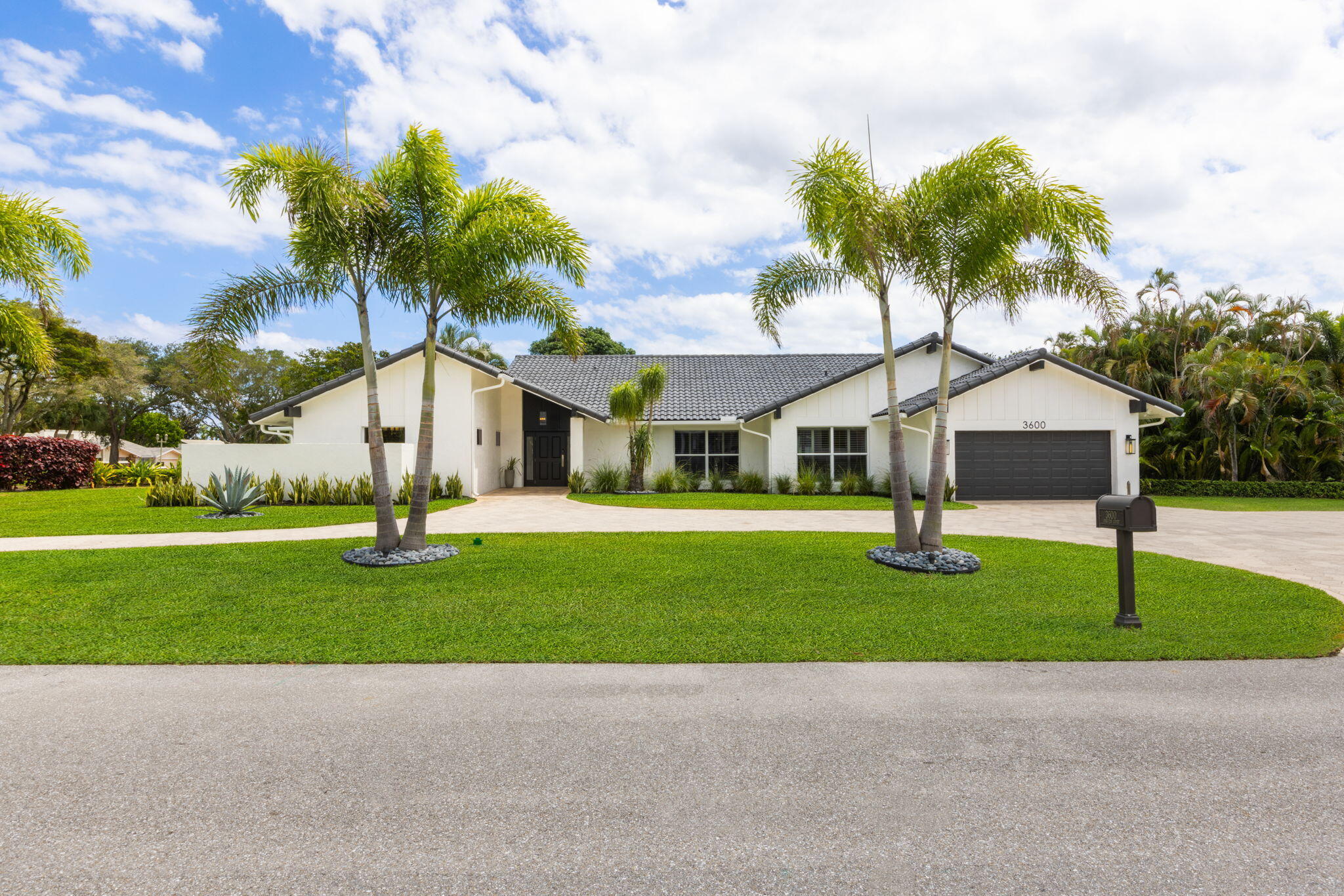 3600 Oakview Court
