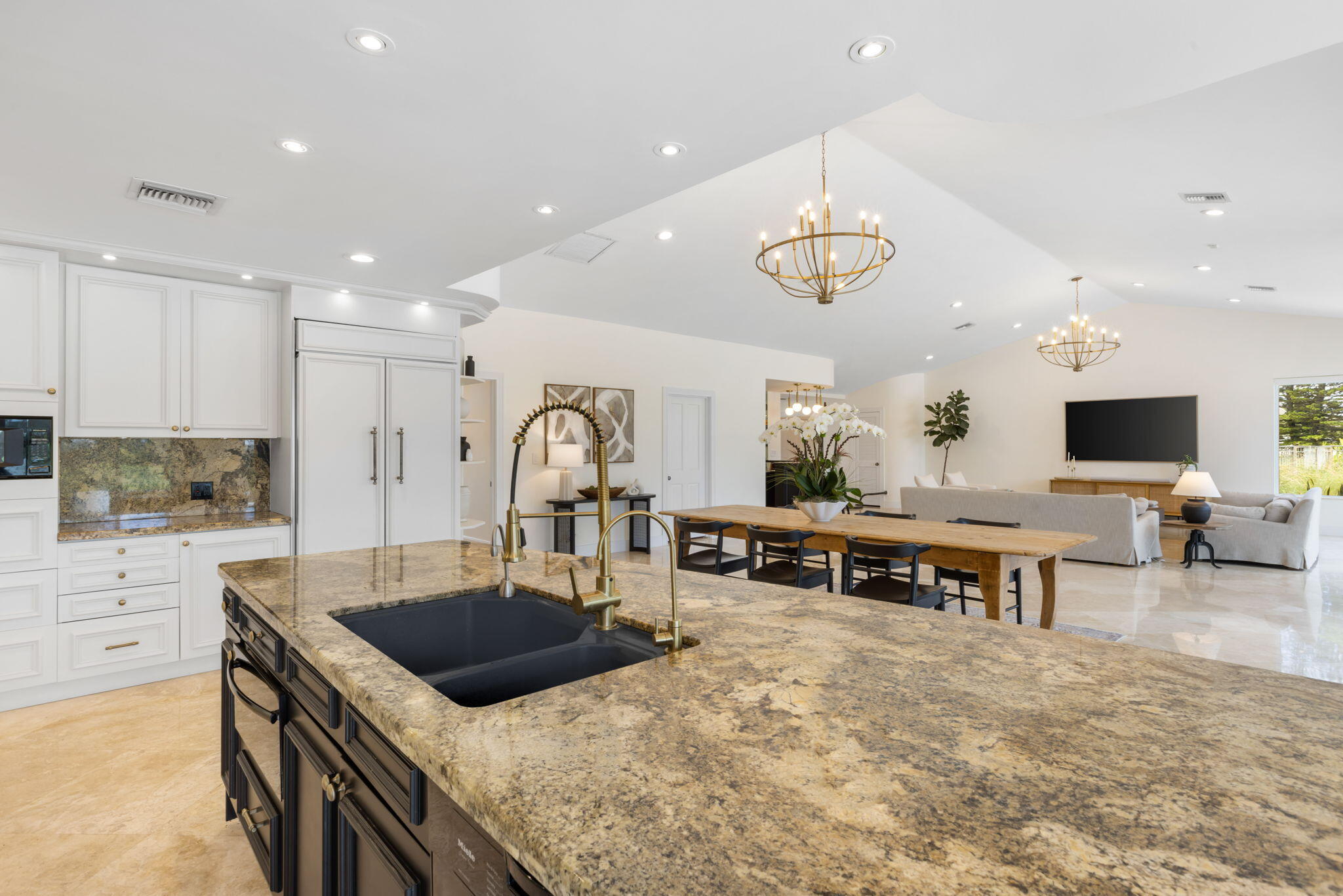 3600 Oakview Court