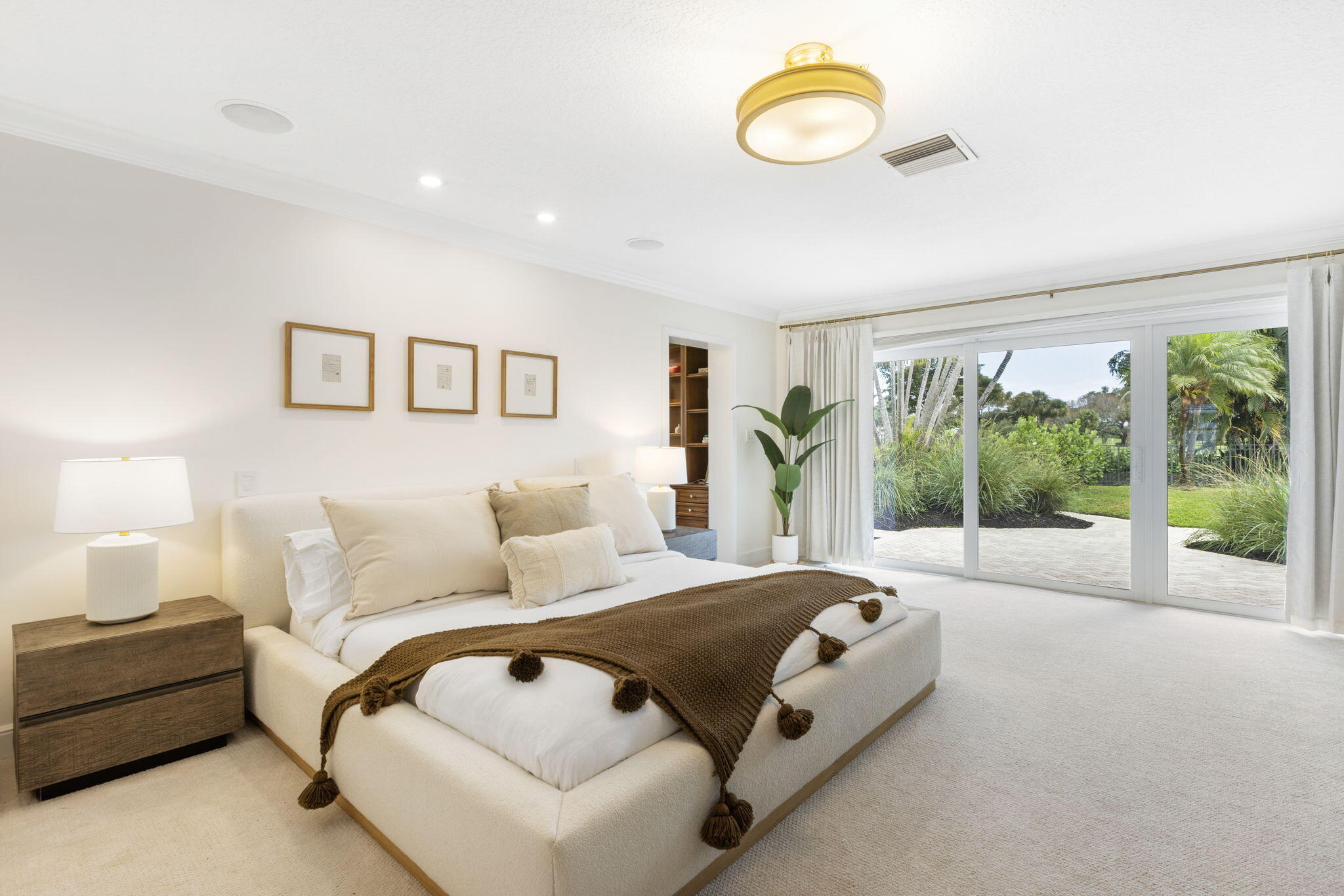 3600 Oakview Court