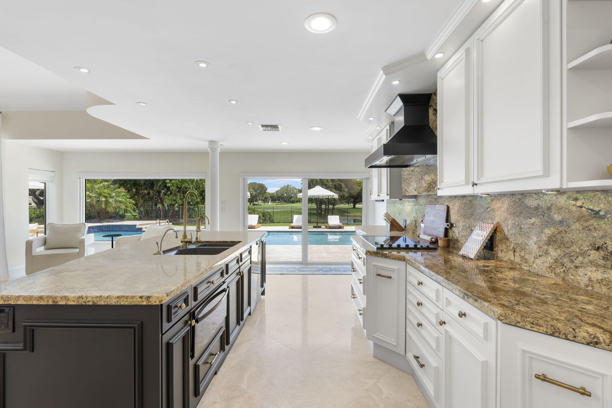 3600 Oakview Court