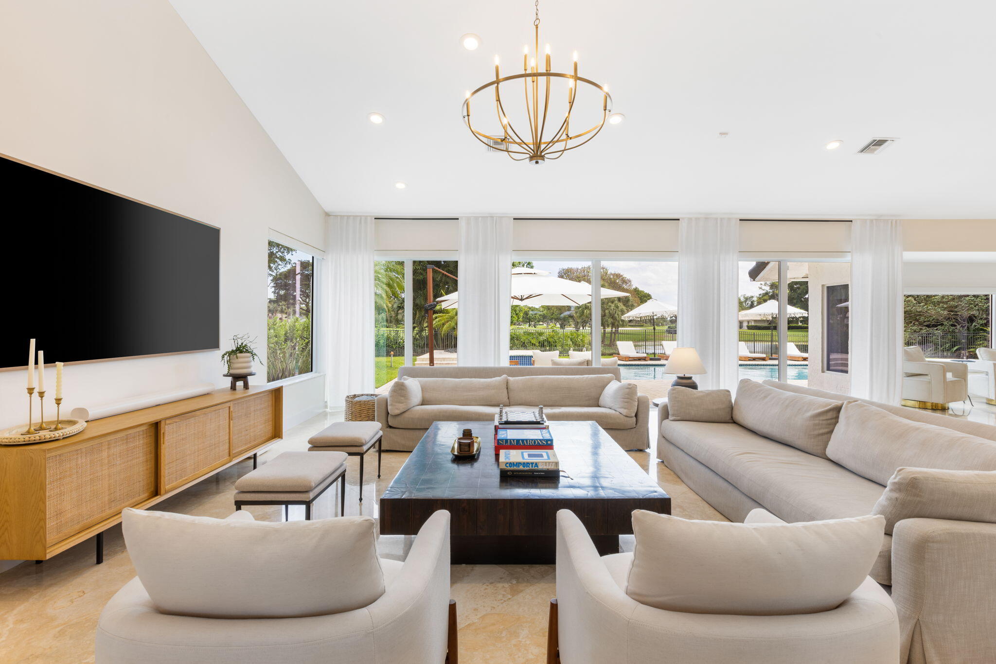 3600 Oakview Court