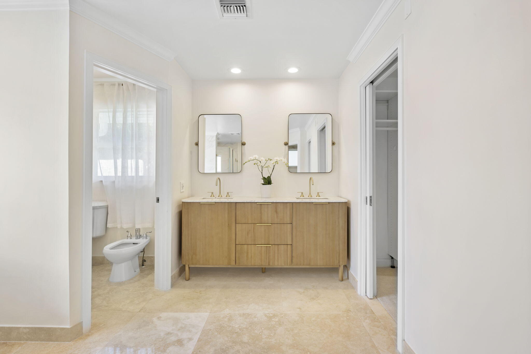 3600 Oakview Court