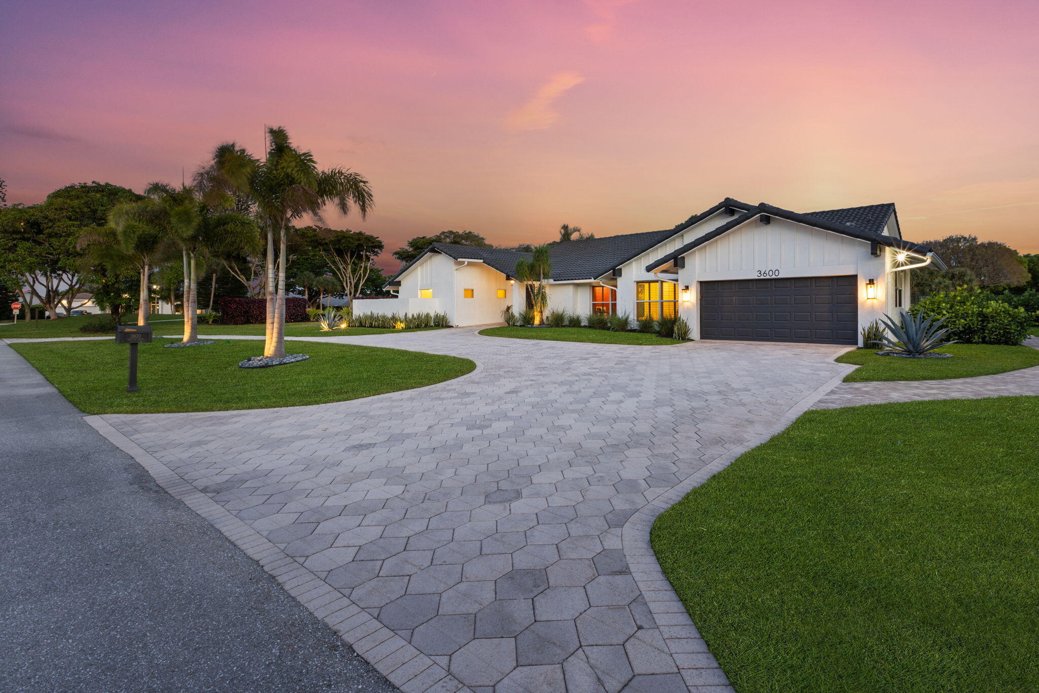 3600 Oakview Court