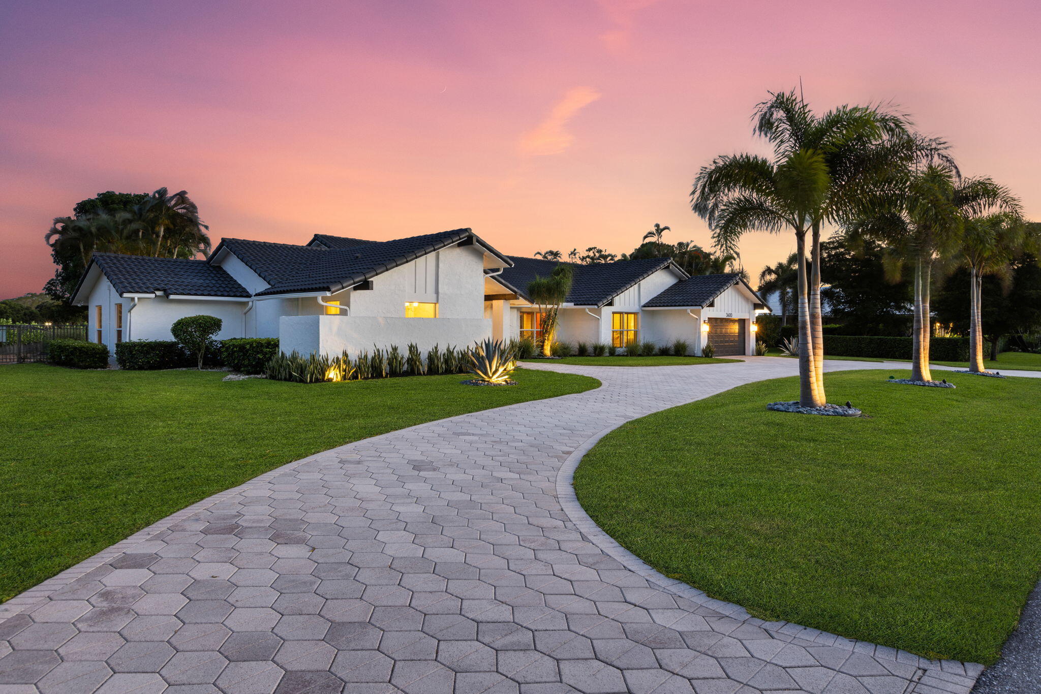 3600 Oakview Court