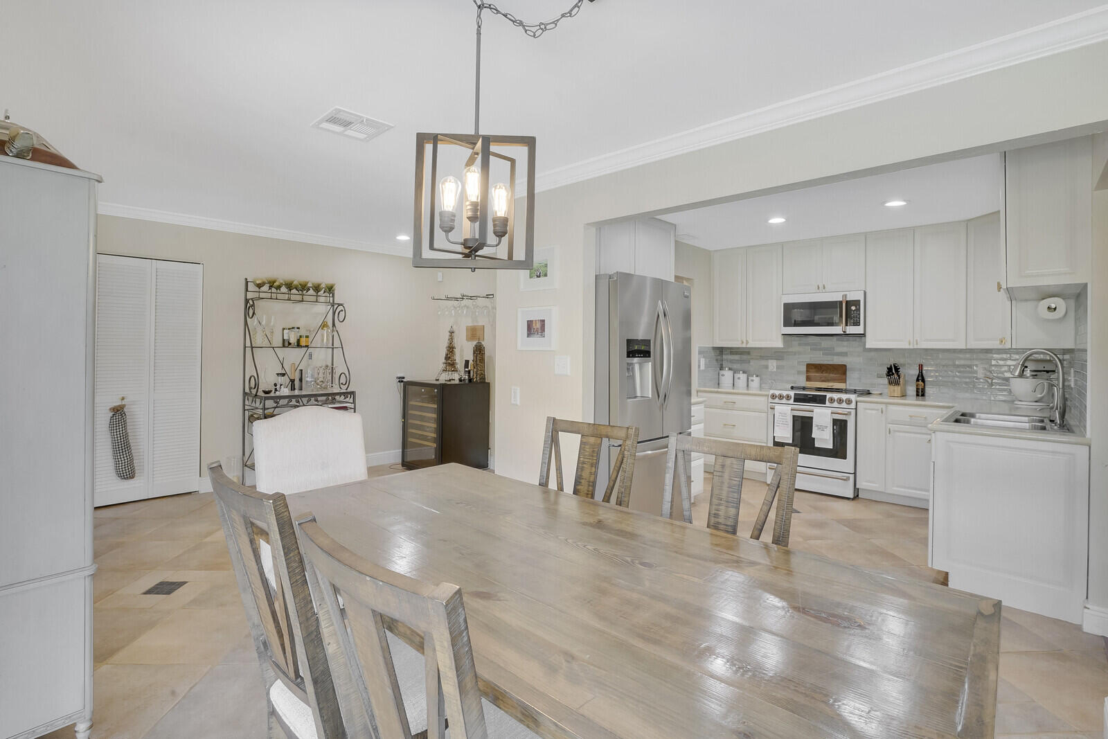 55 SW 15th Avenue