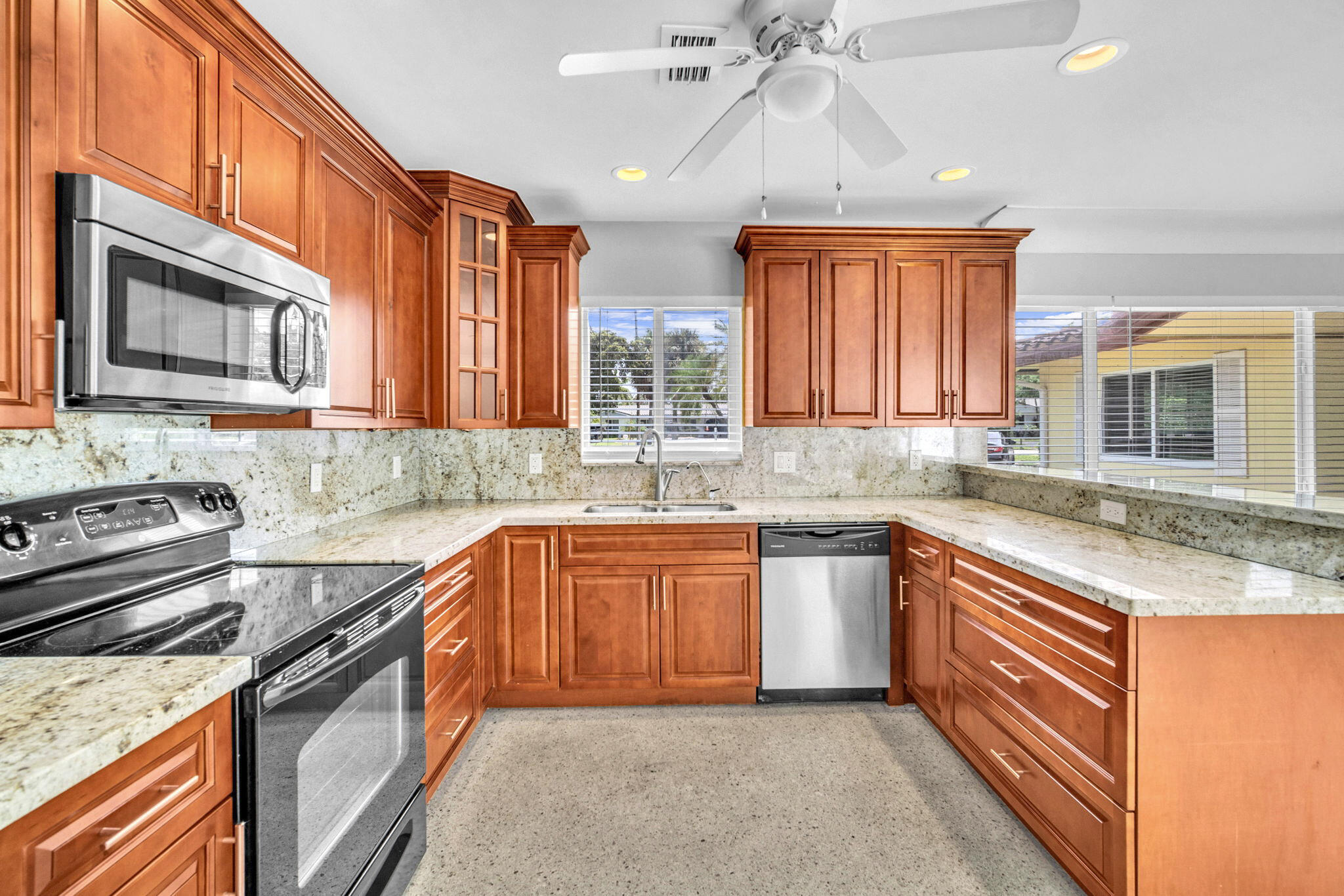 2141 NE 24th Street