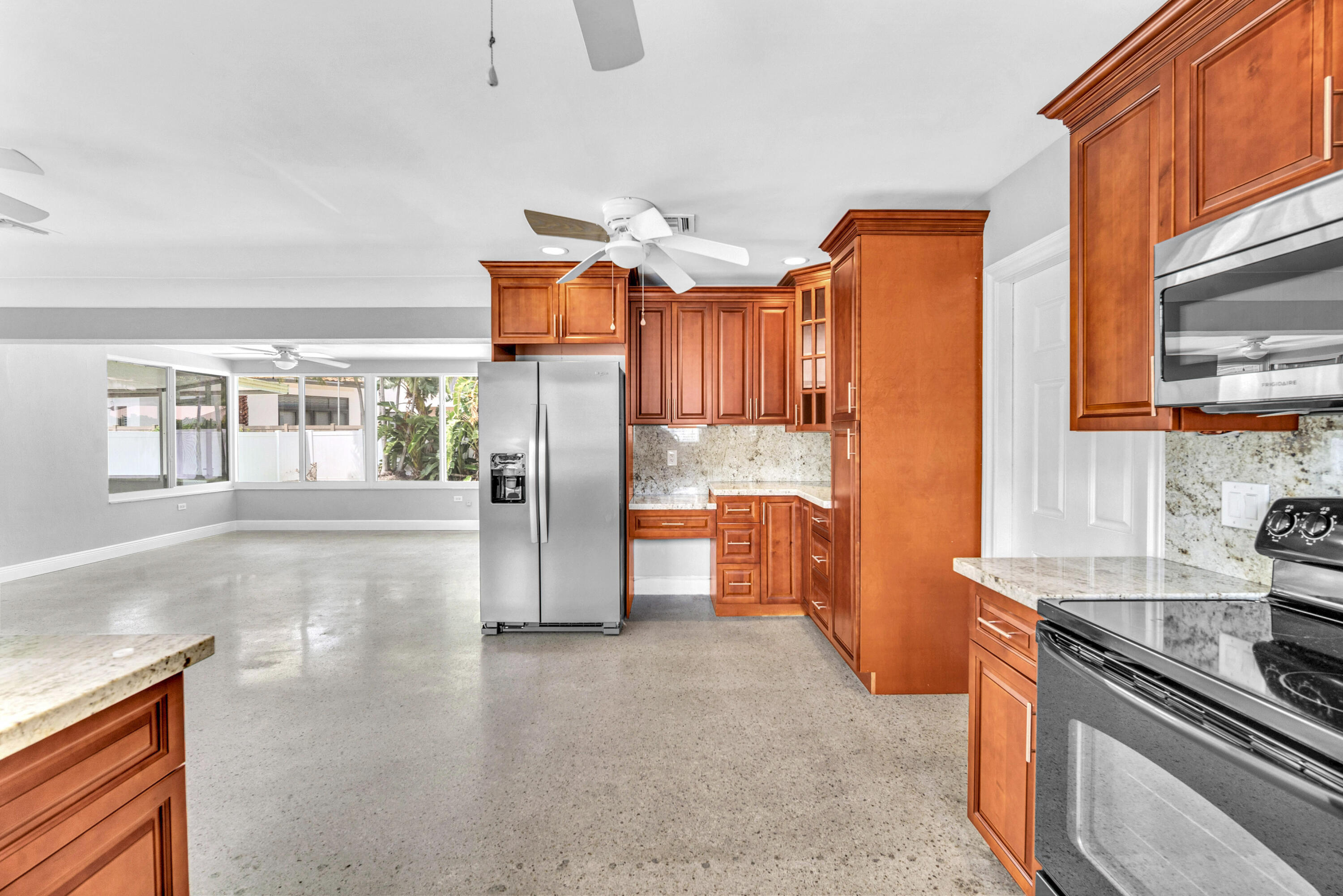 2141 NE 24th Street