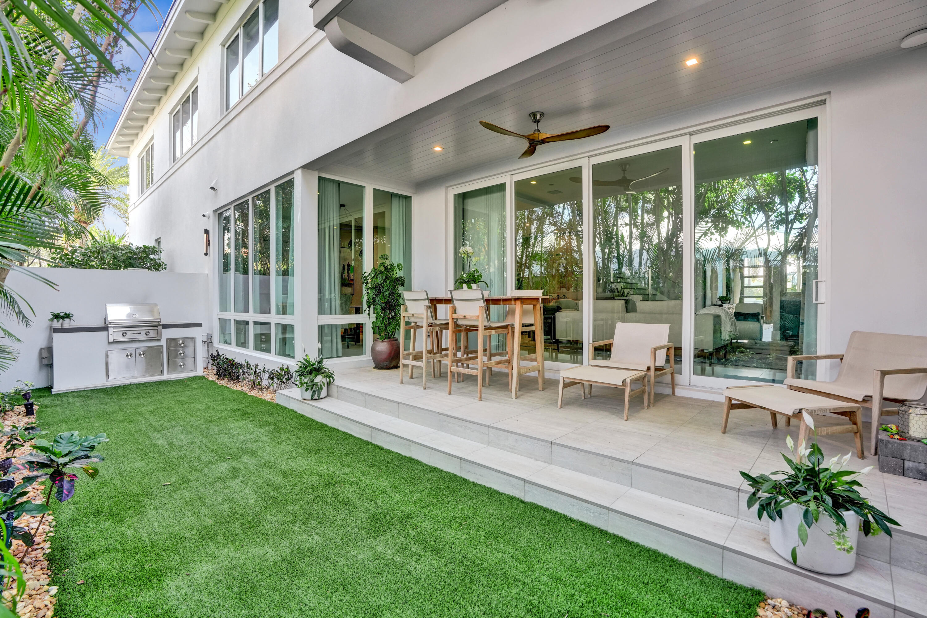 1017 Bucida Road