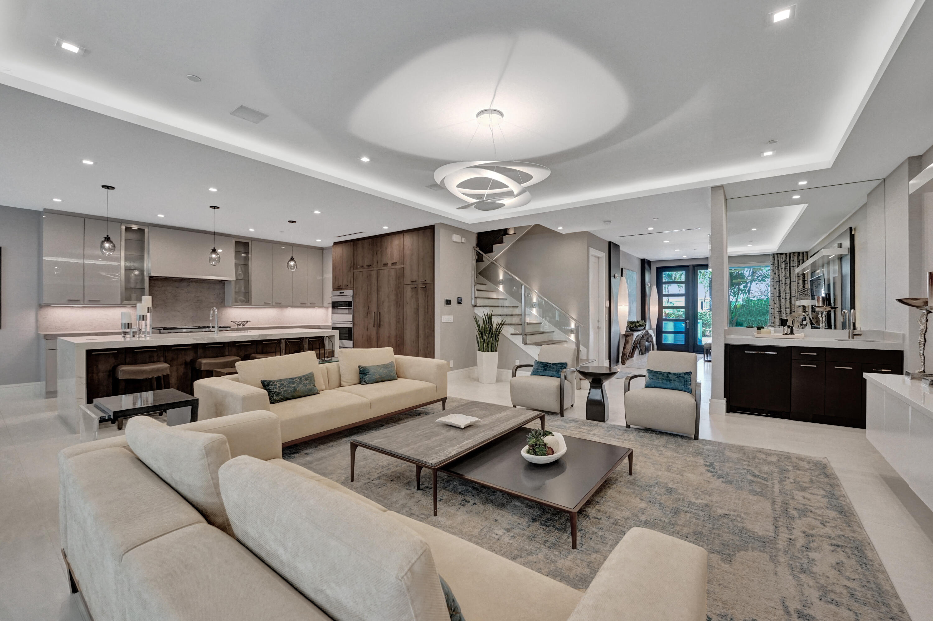 1017 Bucida Road