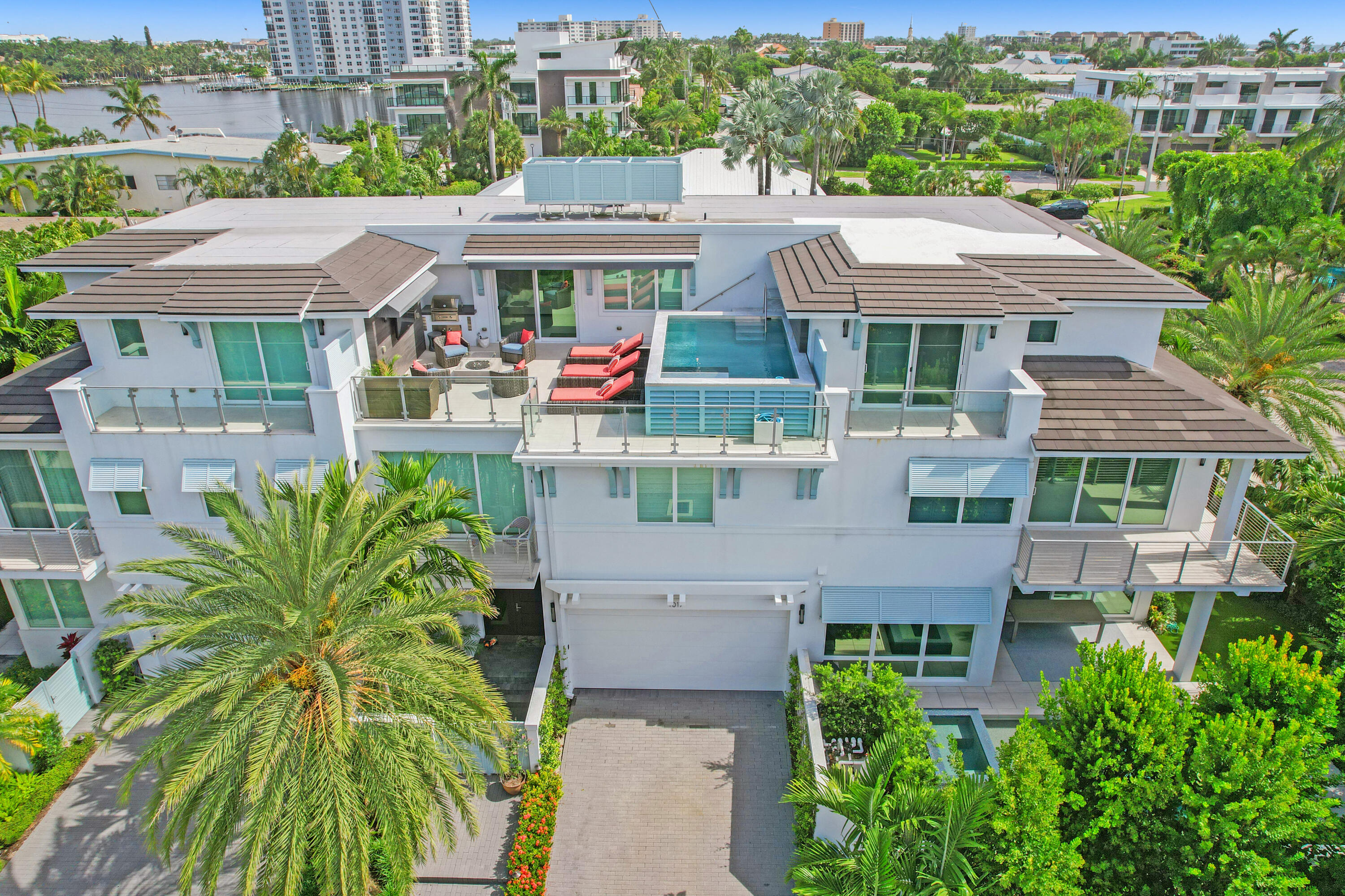 1017 Bucida Road
