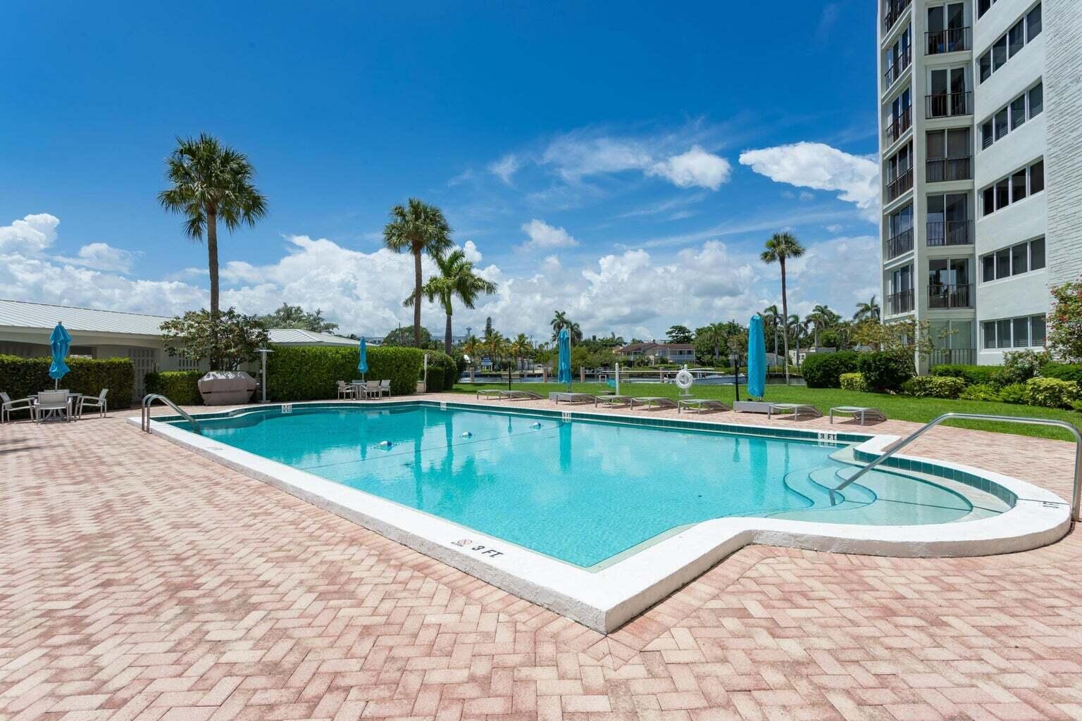 86 Macfarlane Drive 2-G