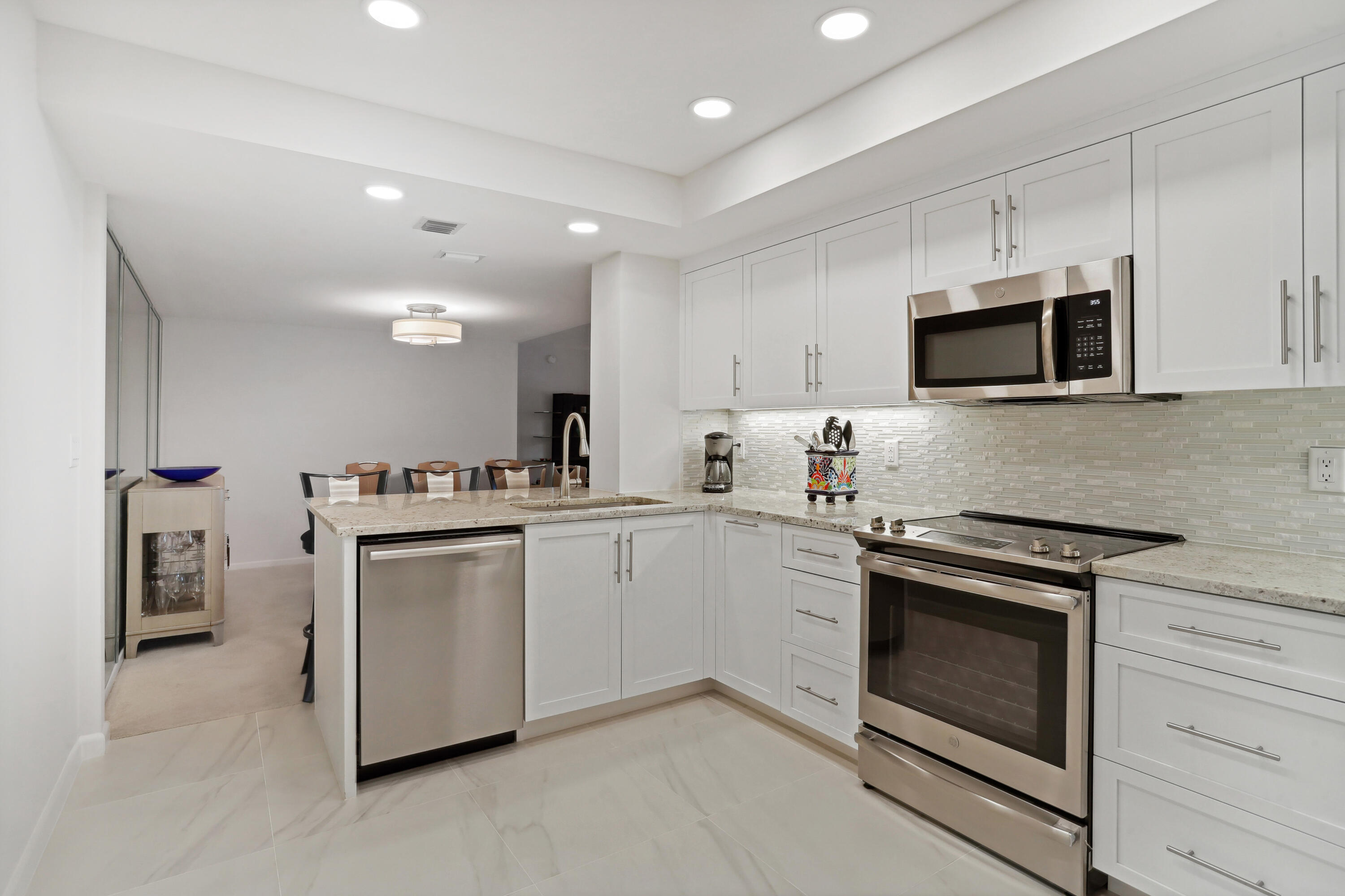 86 Macfarlane Drive 2-G