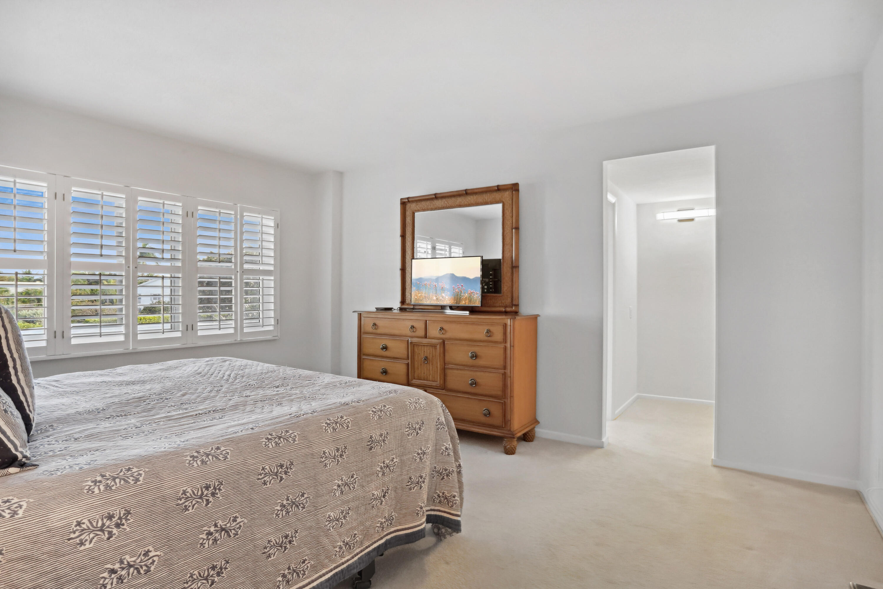 86 Macfarlane Drive 2-G