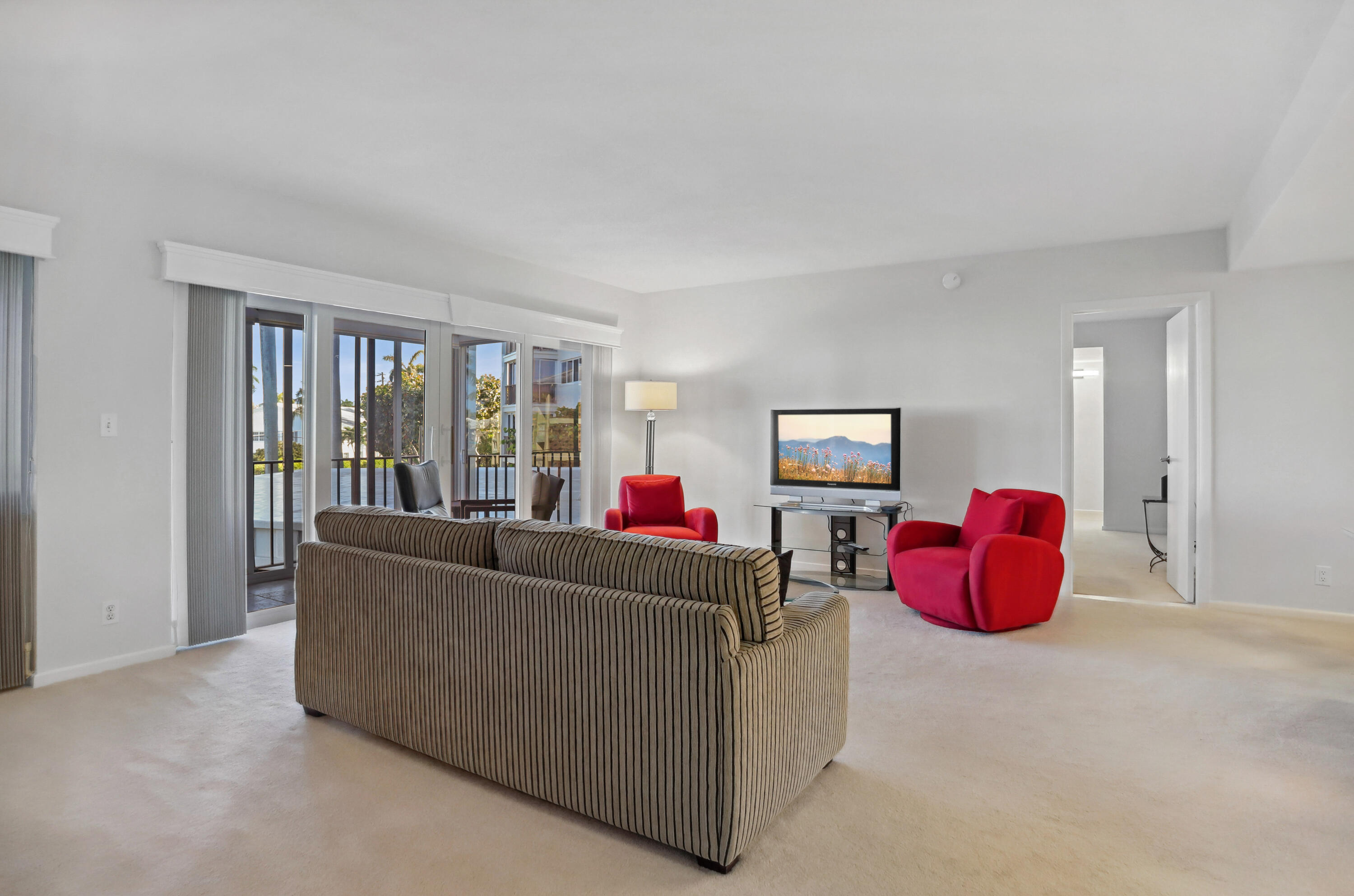 86 Macfarlane Drive 2-G