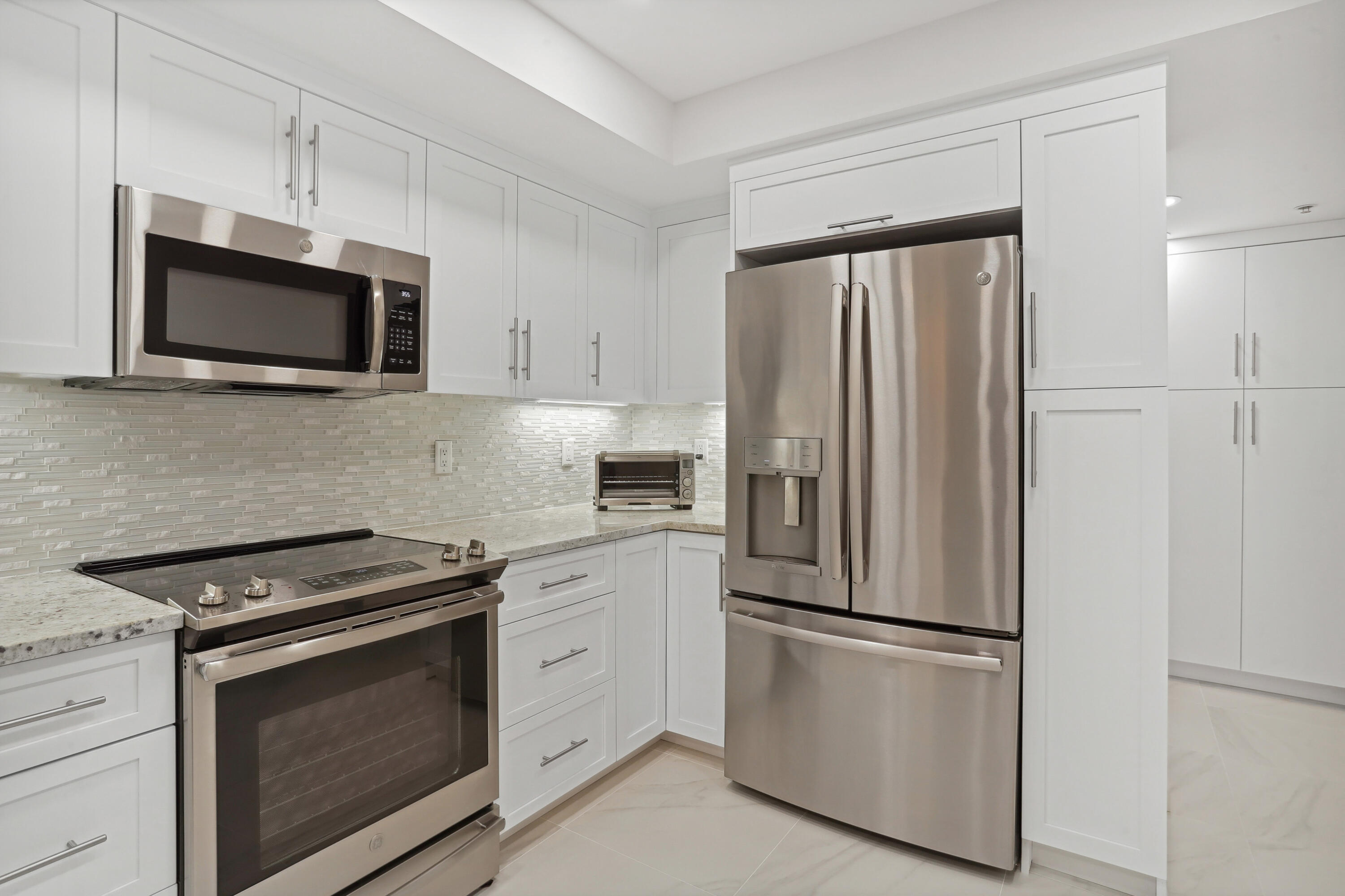 86 Macfarlane Drive 2-G