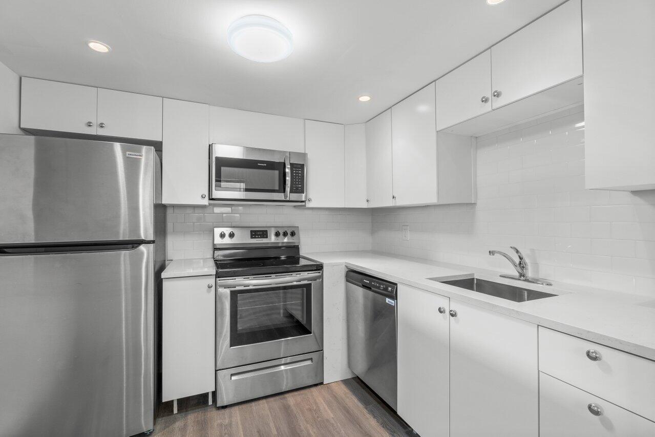 119 Monaco C