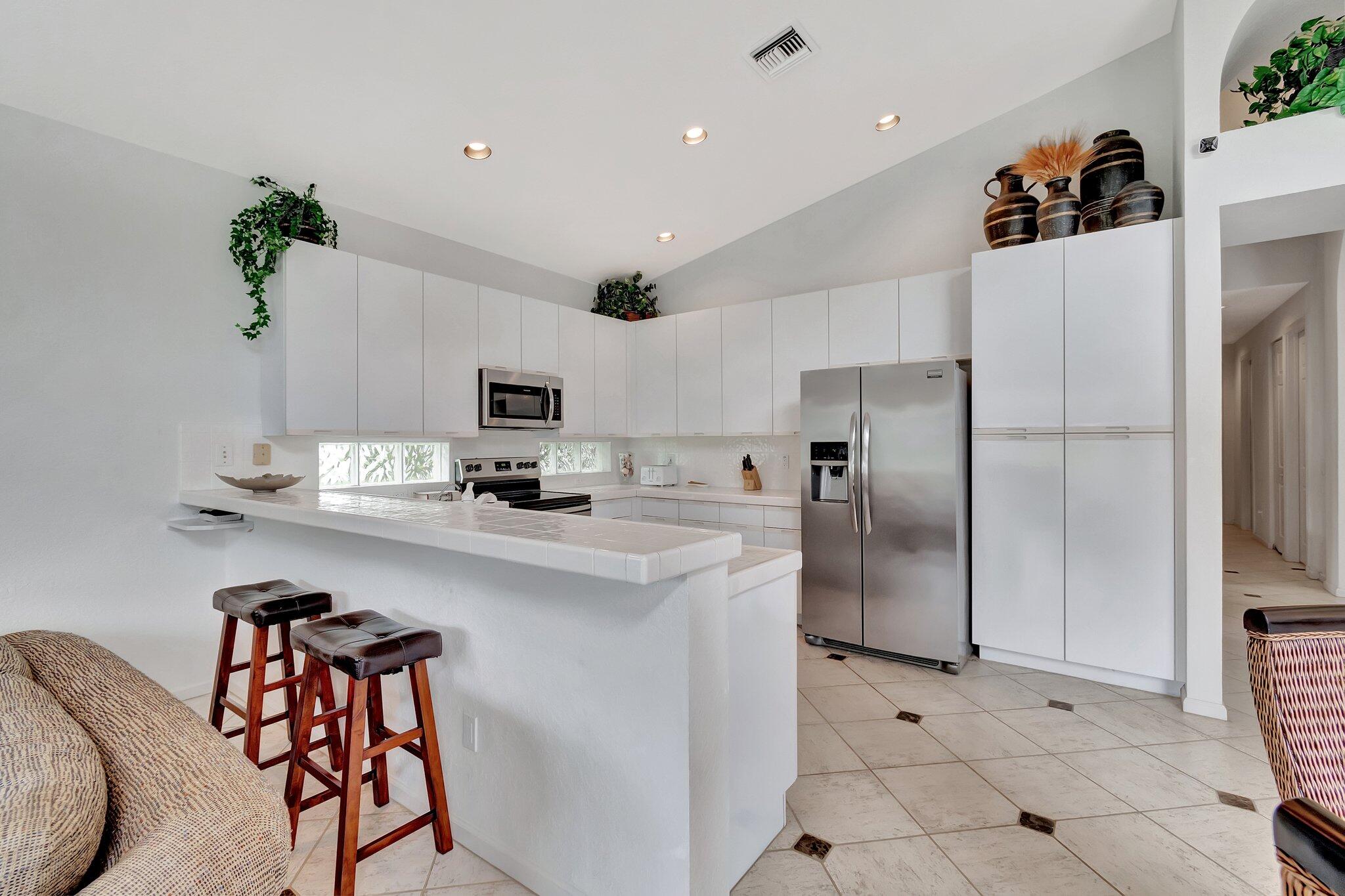 11607 Puerto Boulevard