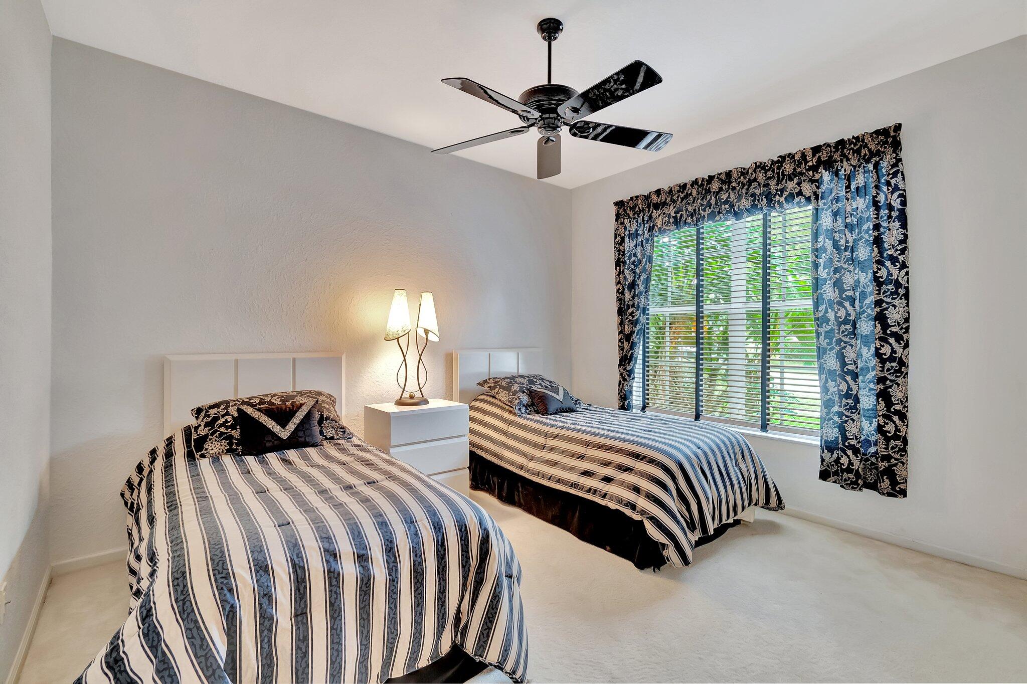 11607 Puerto Boulevard