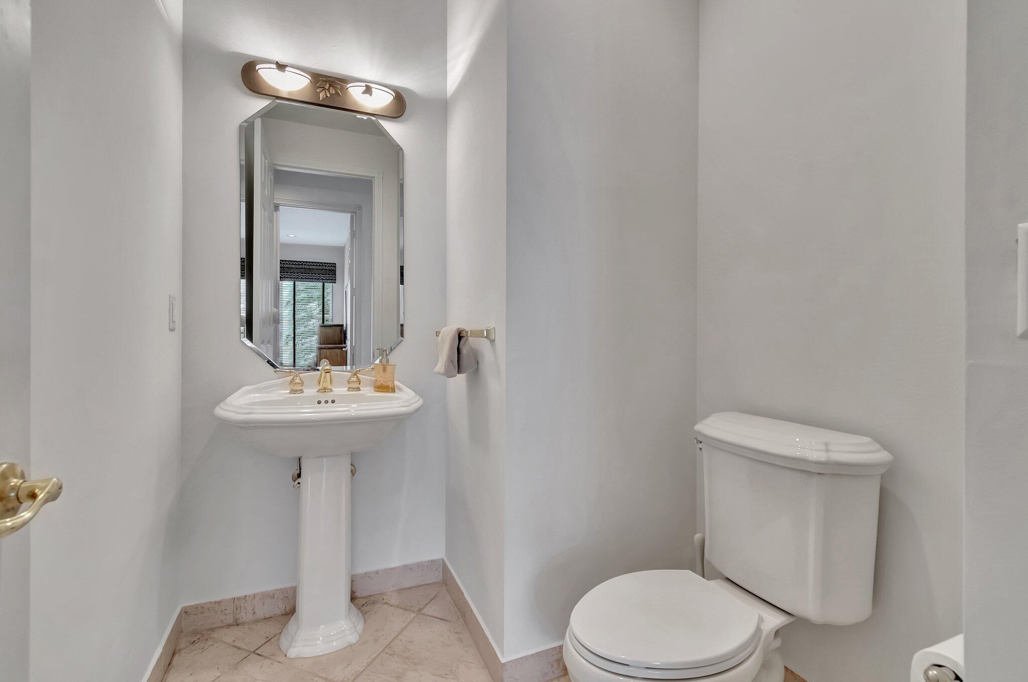 11607 Puerto Boulevard