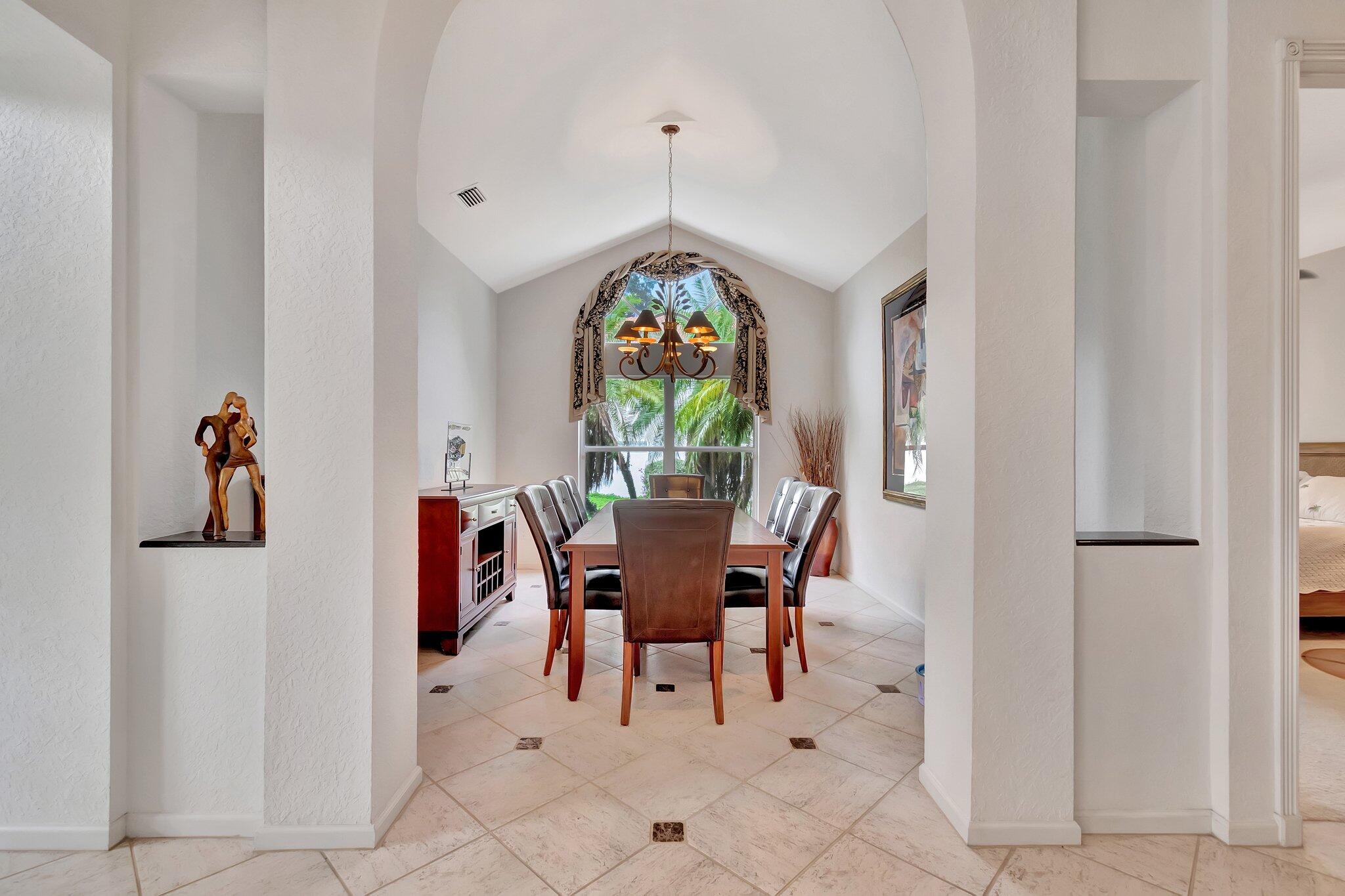 11607 Puerto Boulevard