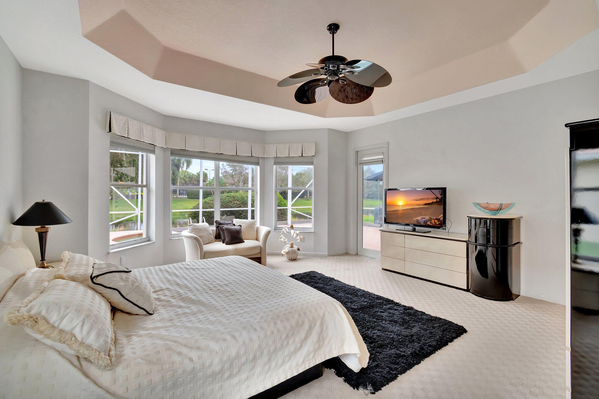 11607 Puerto Boulevard