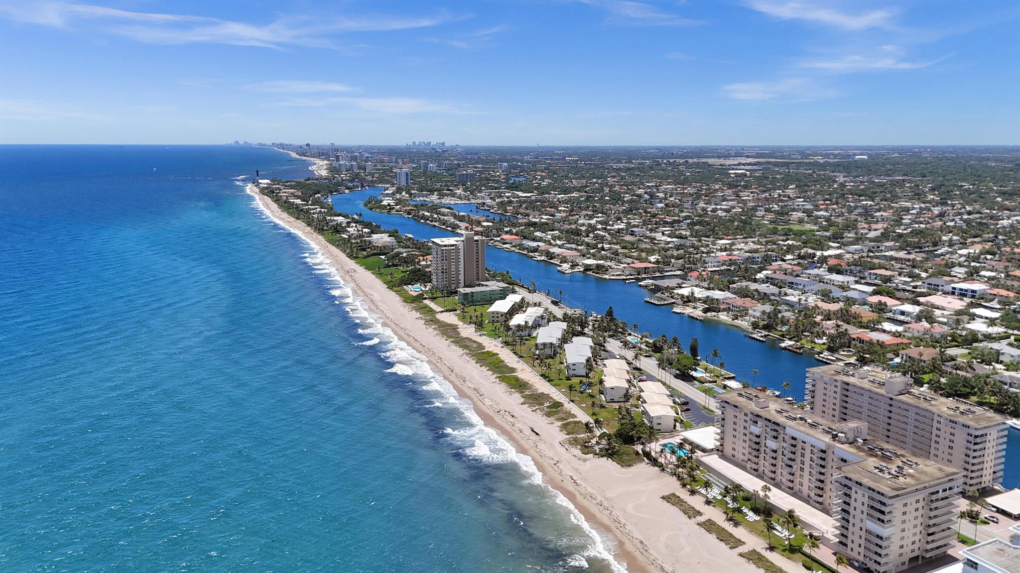 1051 Hillsboro Mile 510e