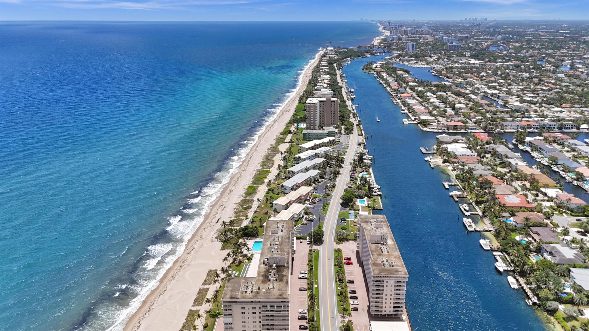 1051 Hillsboro Mile 510e