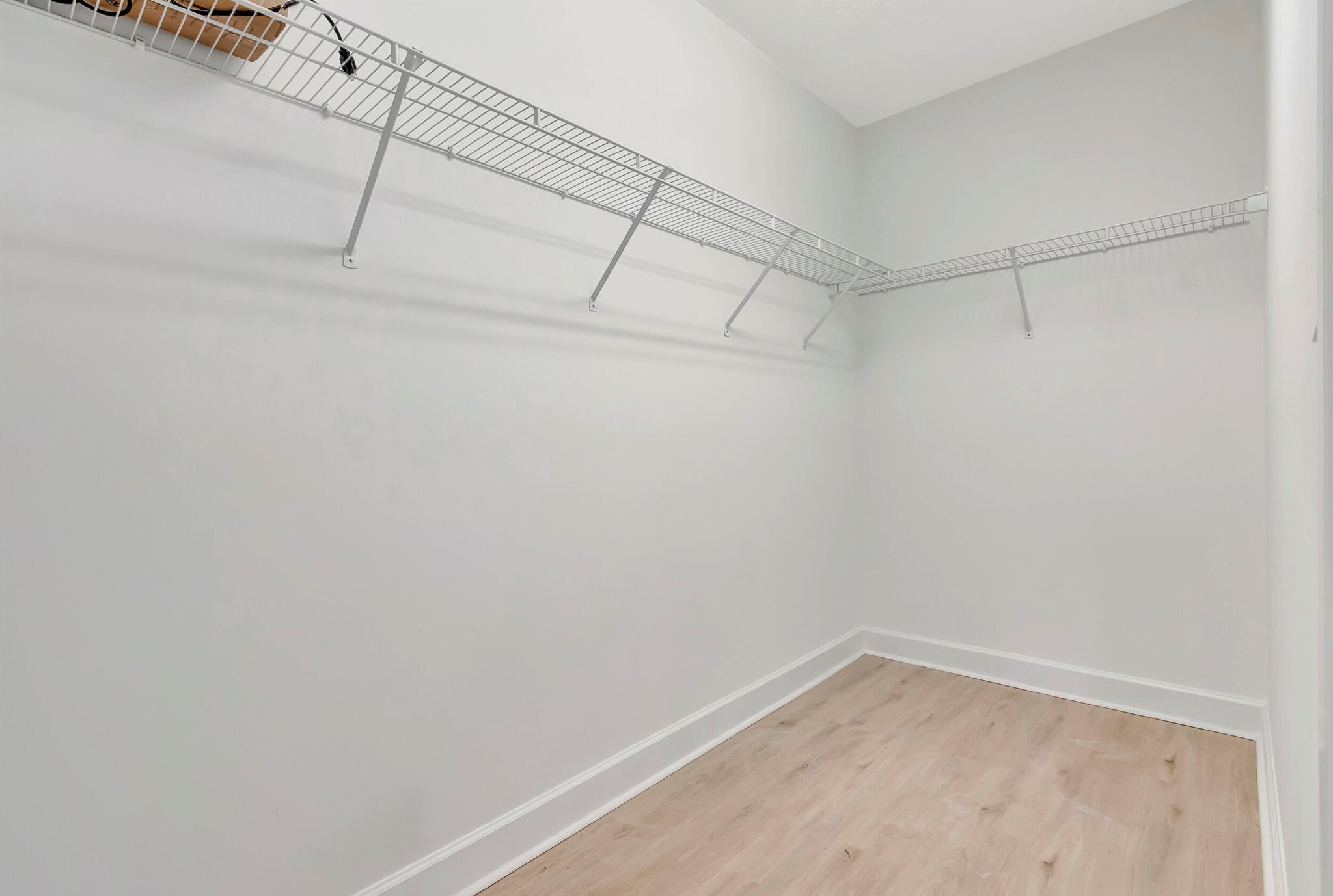 200 NE 2nd Avenue 410