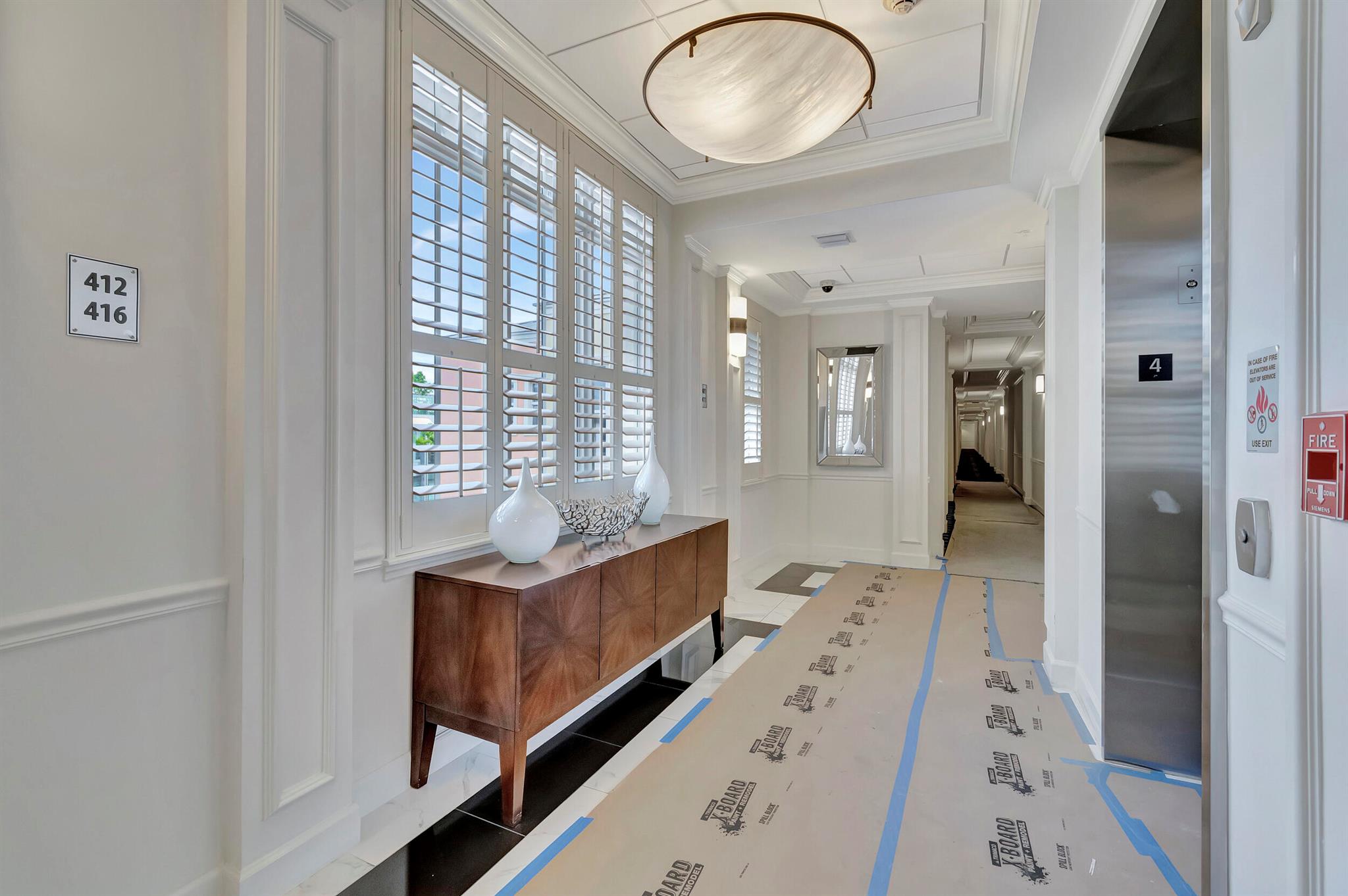 200 NE 2nd Avenue 410