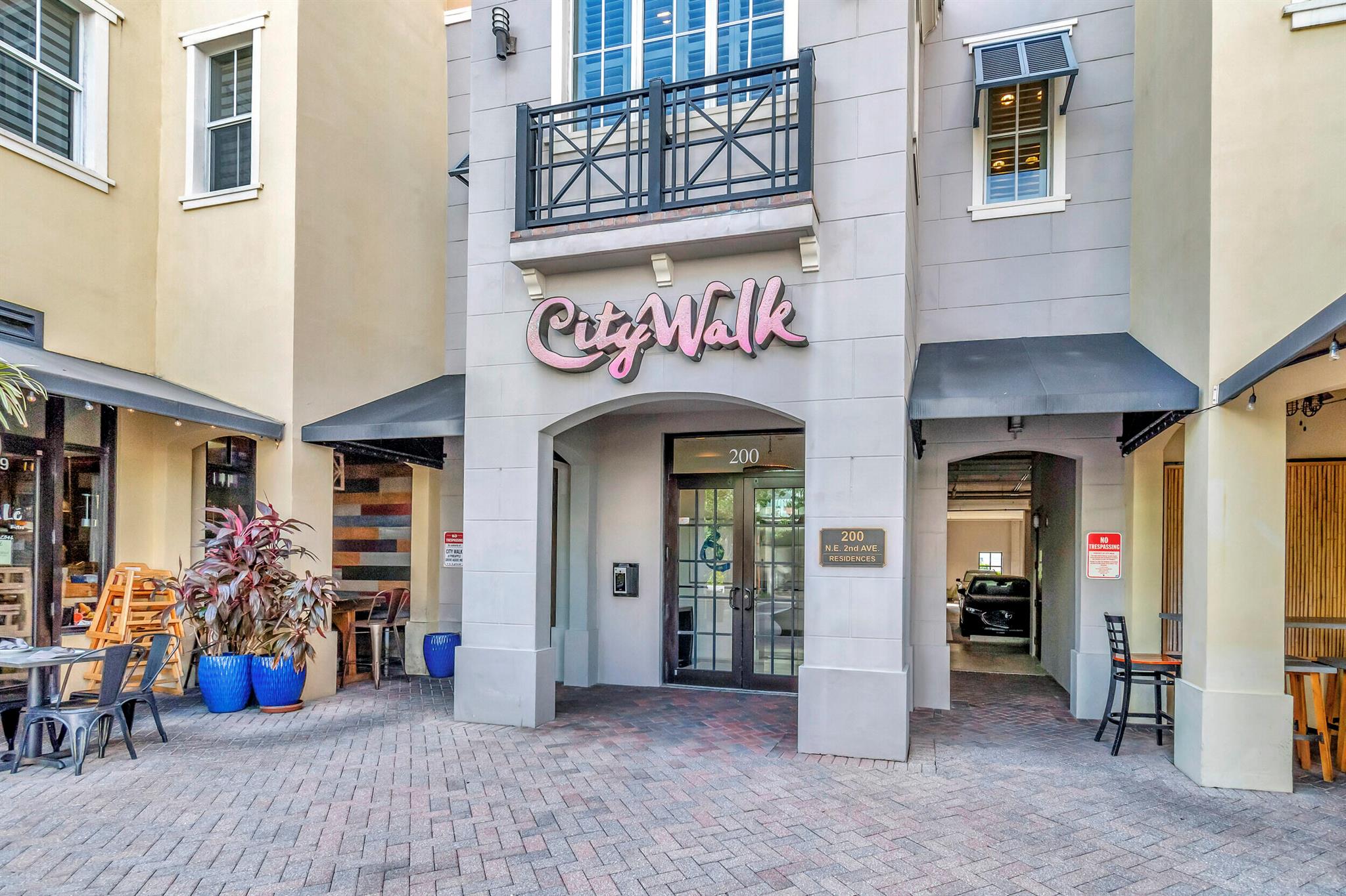 200 NE 2nd Avenue 410