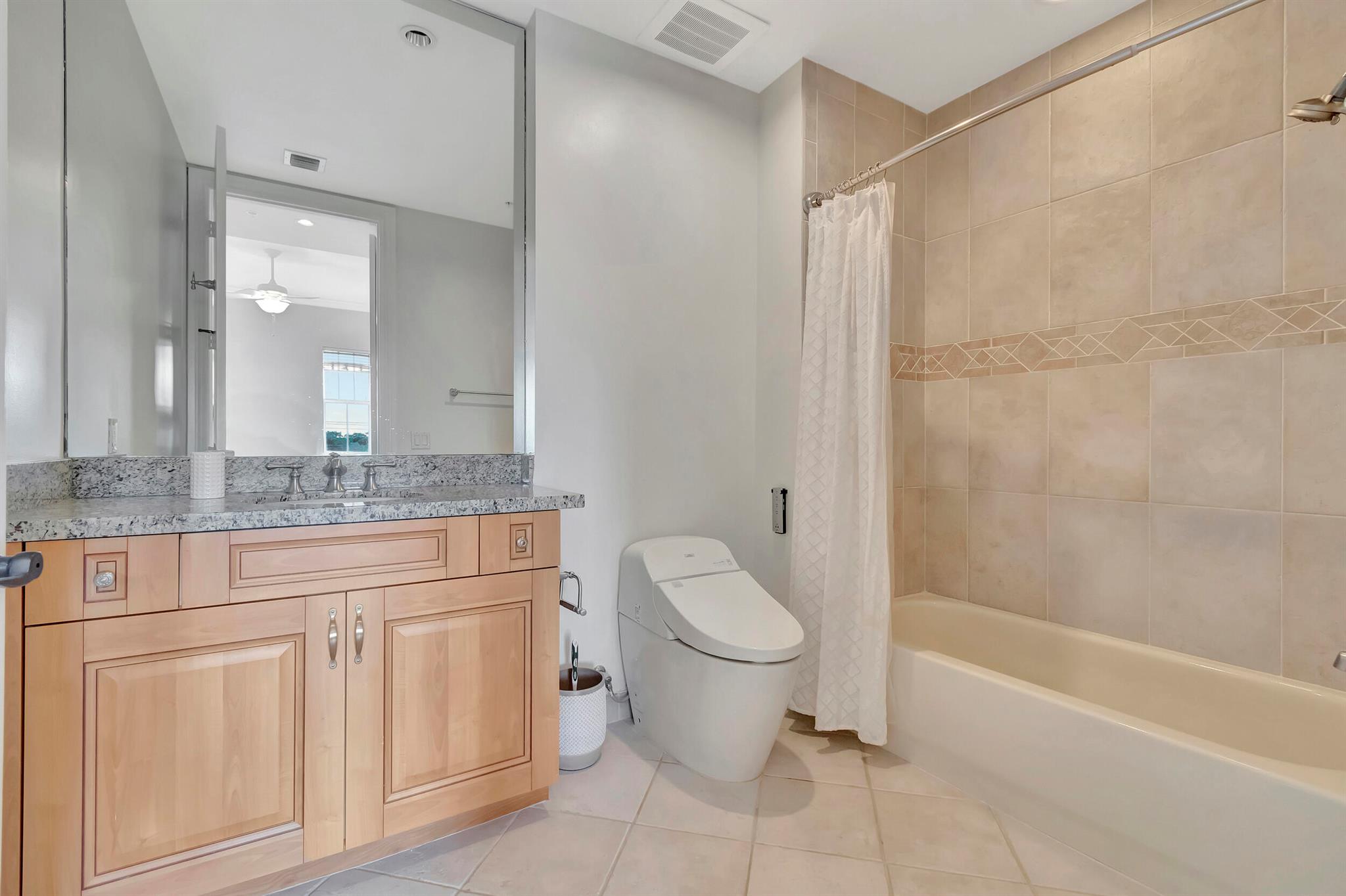 200 NE 2nd Avenue 410