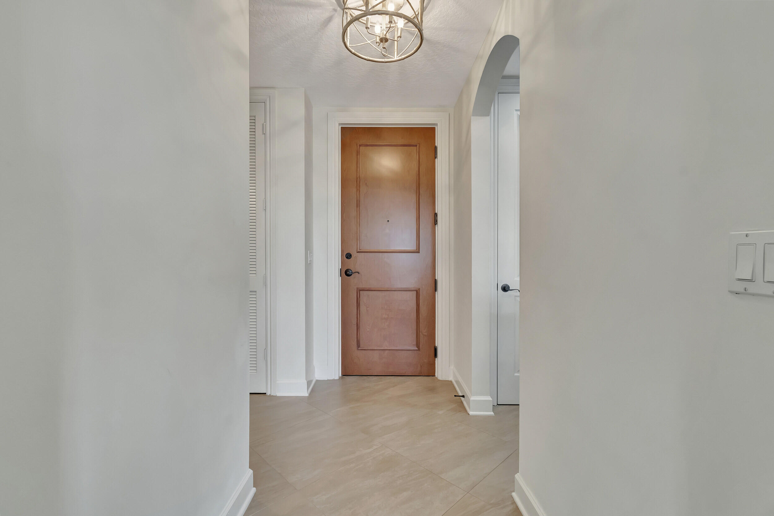 200 NE 2nd Avenue 410