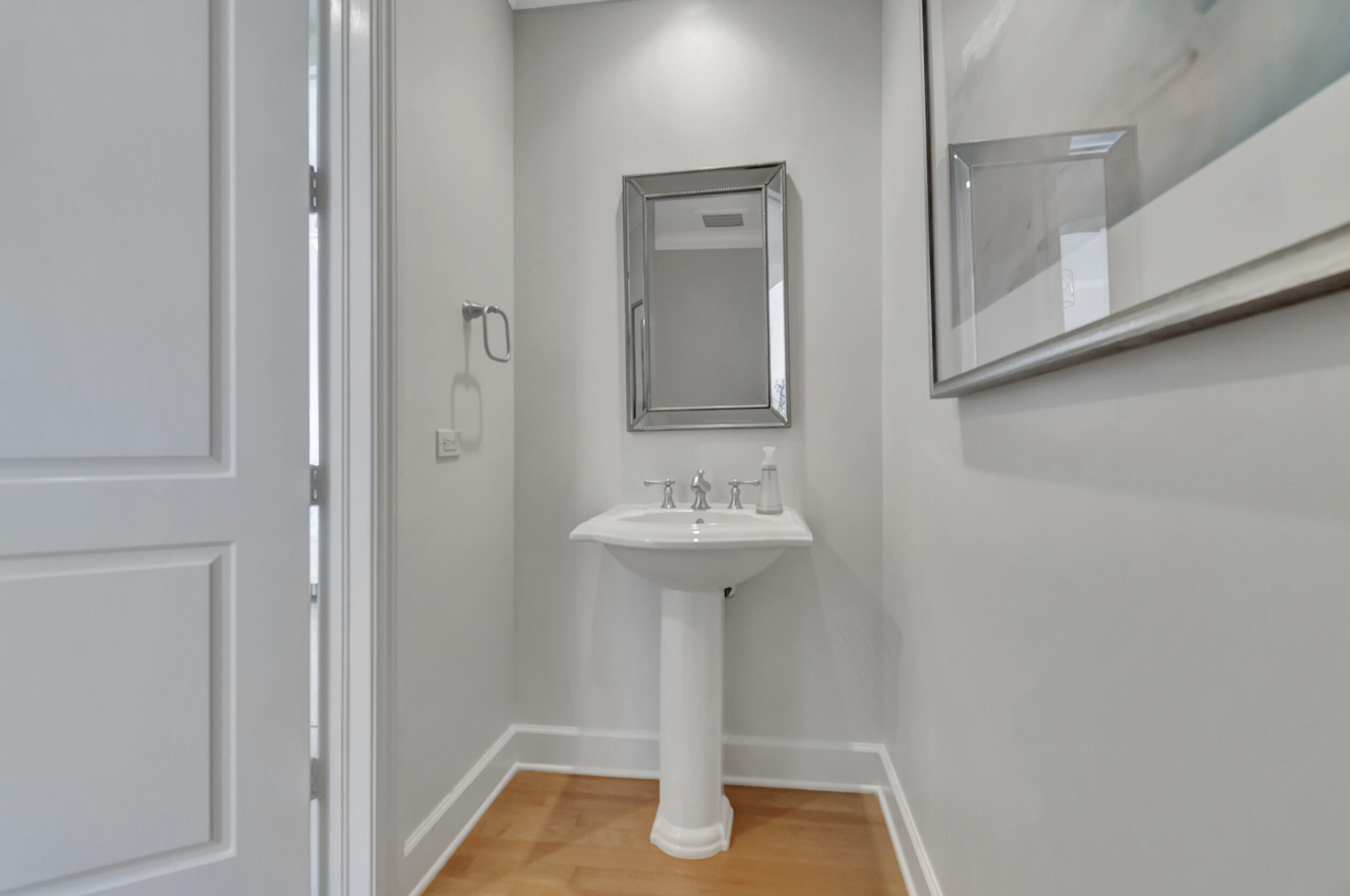 200 NE 2nd Avenue 410