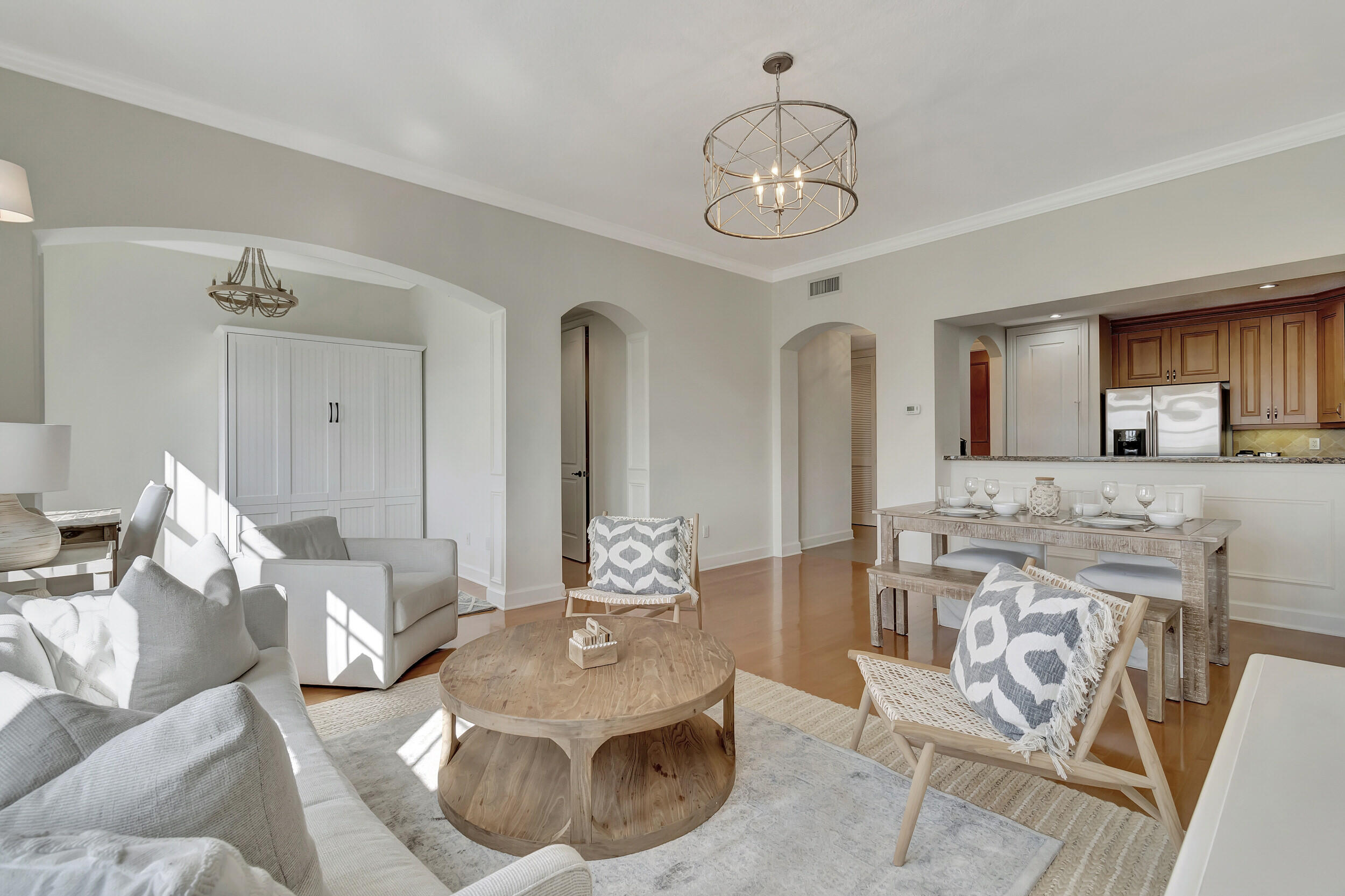 200 NE 2nd Avenue 410
