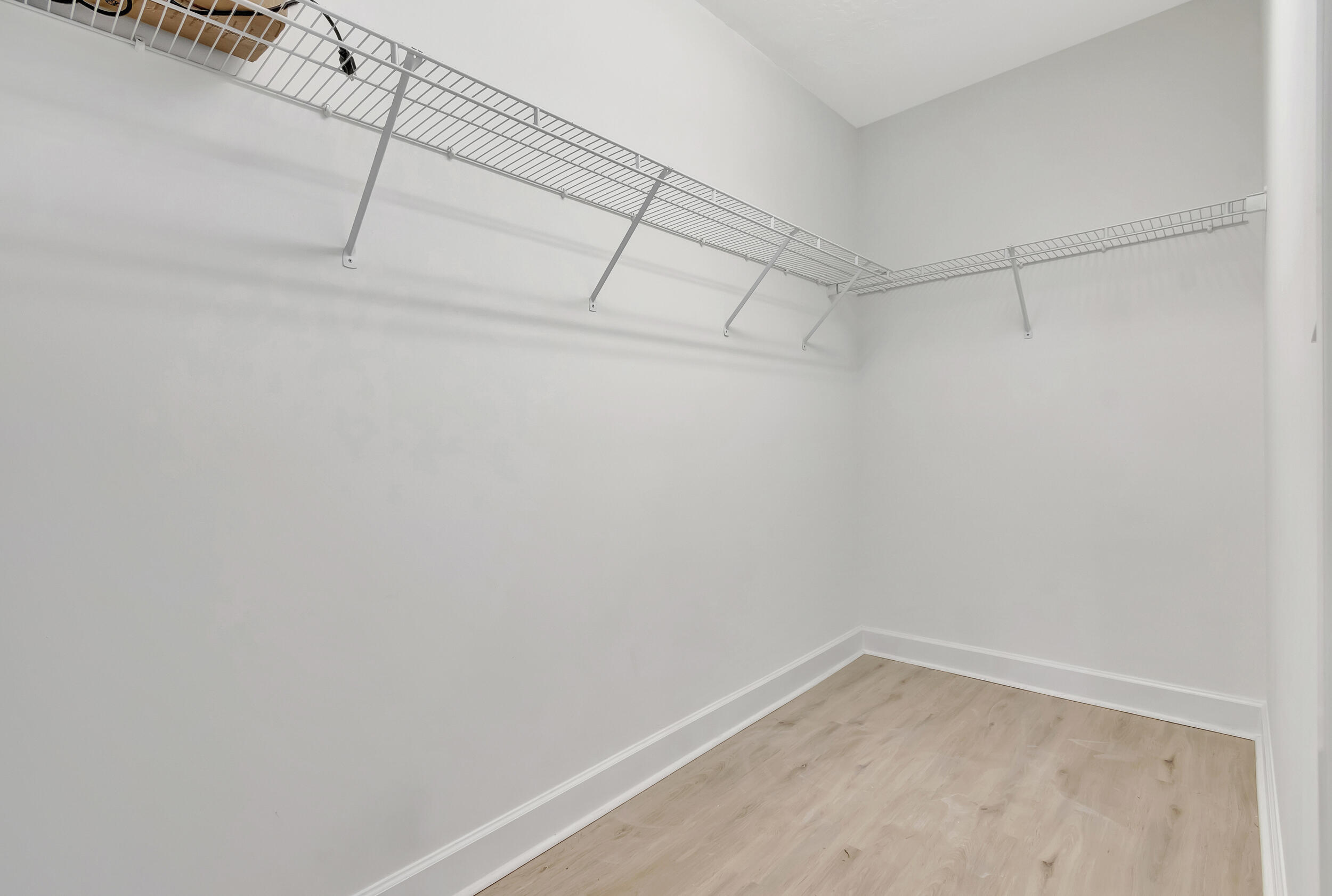 200 NE 2nd Avenue 410