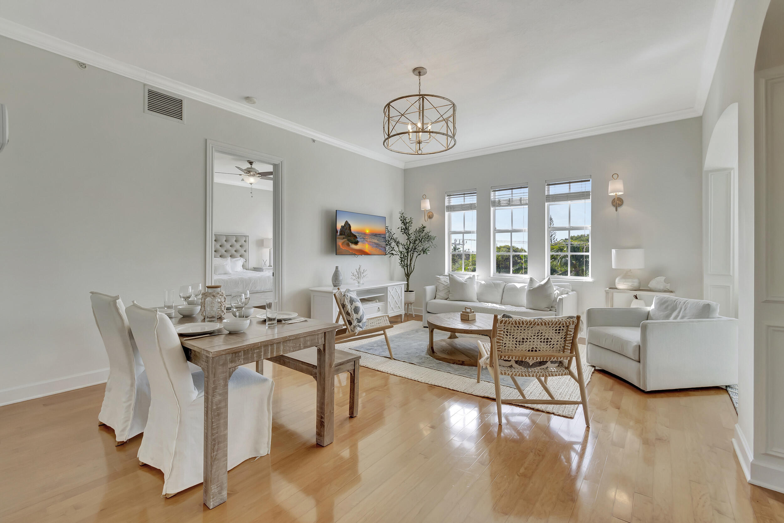 200 NE 2nd Avenue 410