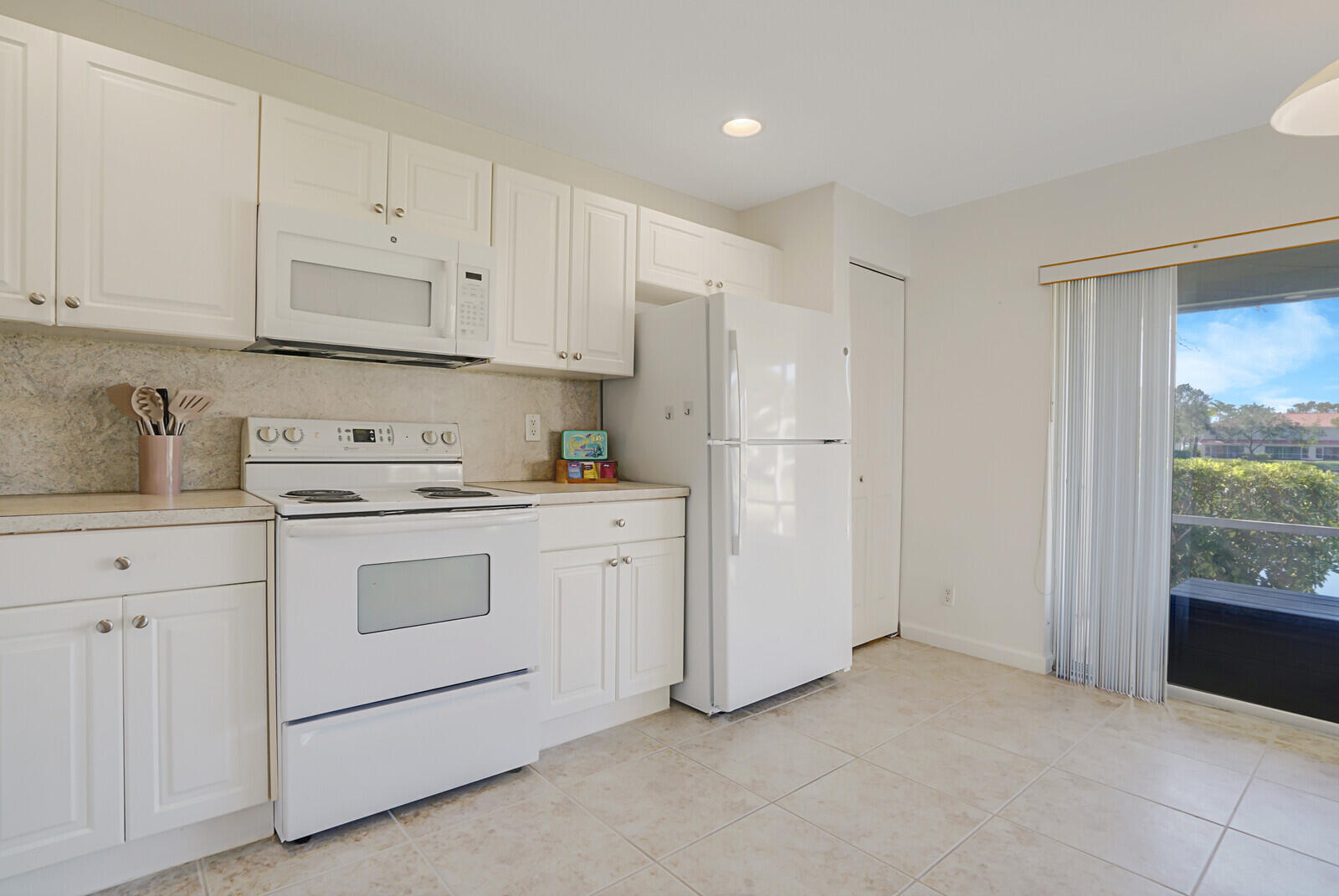 7121 Hawks Nest Terrace