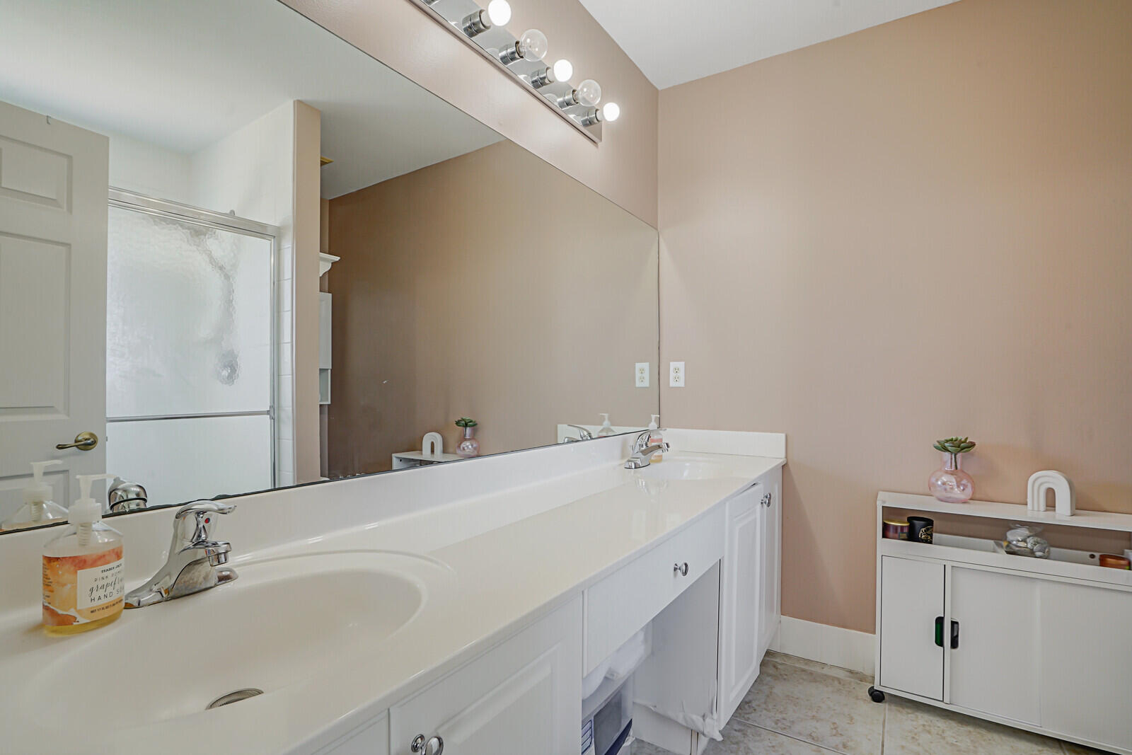7121 Hawks Nest Terrace