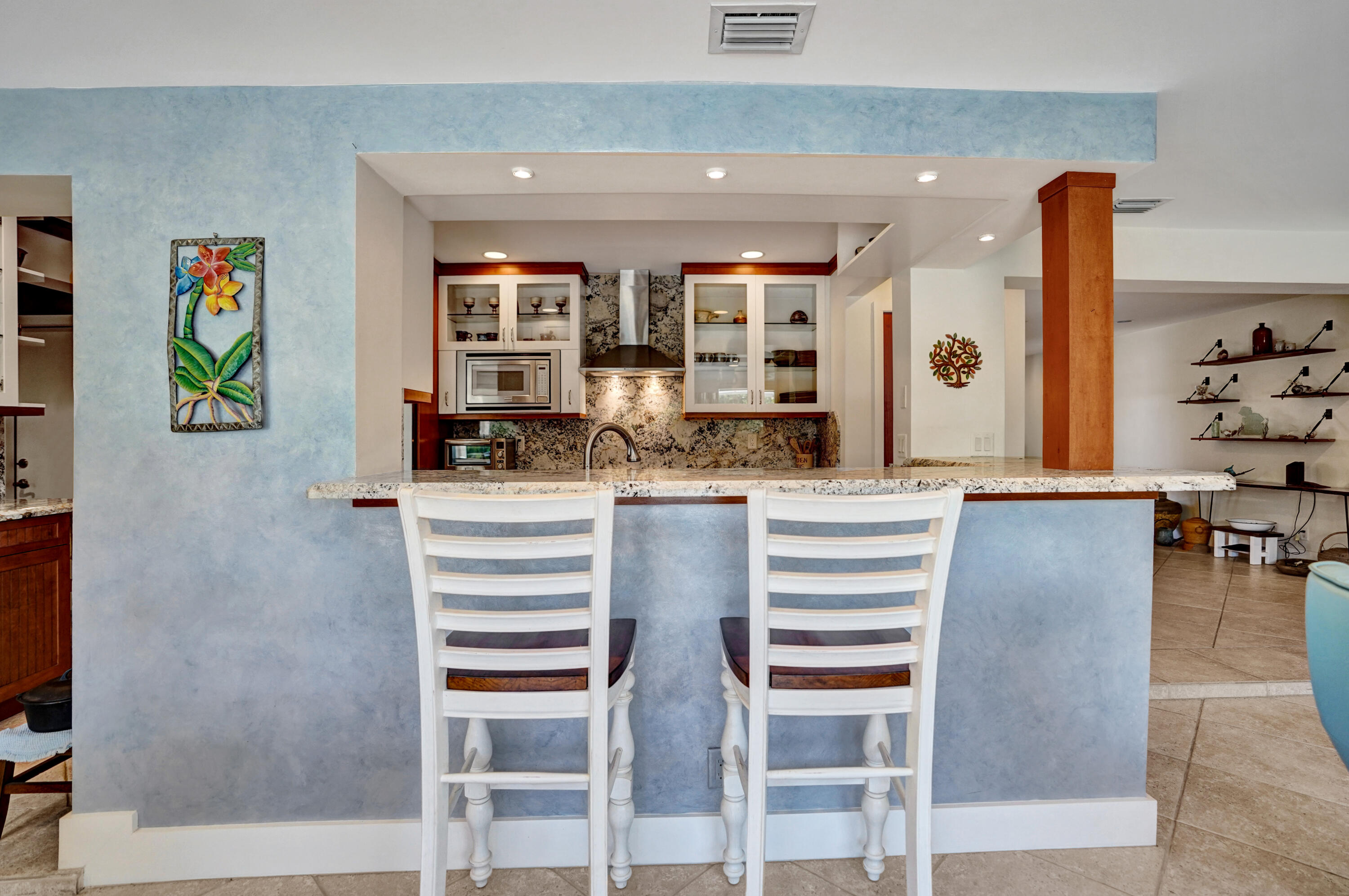 445 SE 17th Terrace