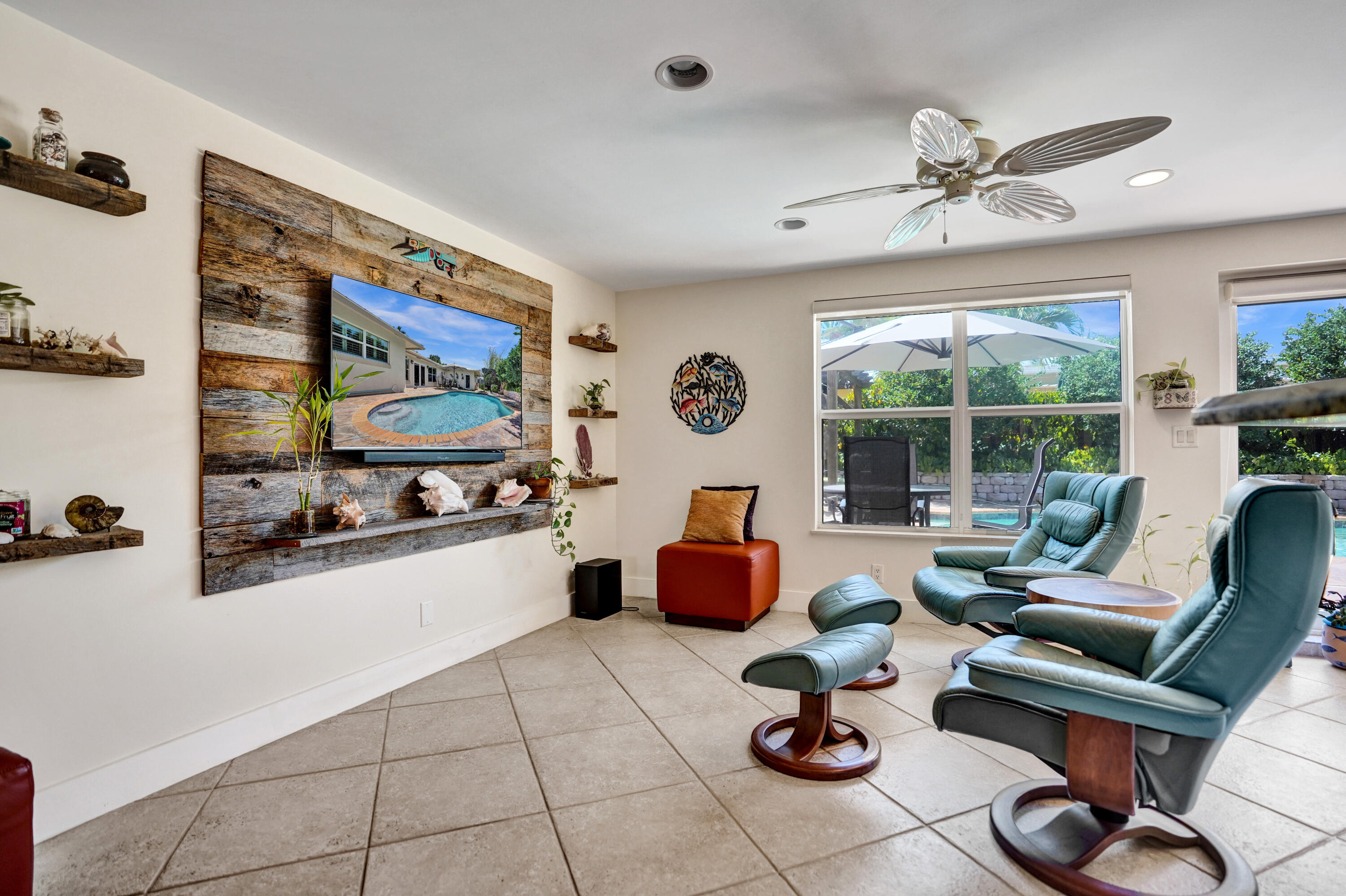 445 SE 17th Terrace