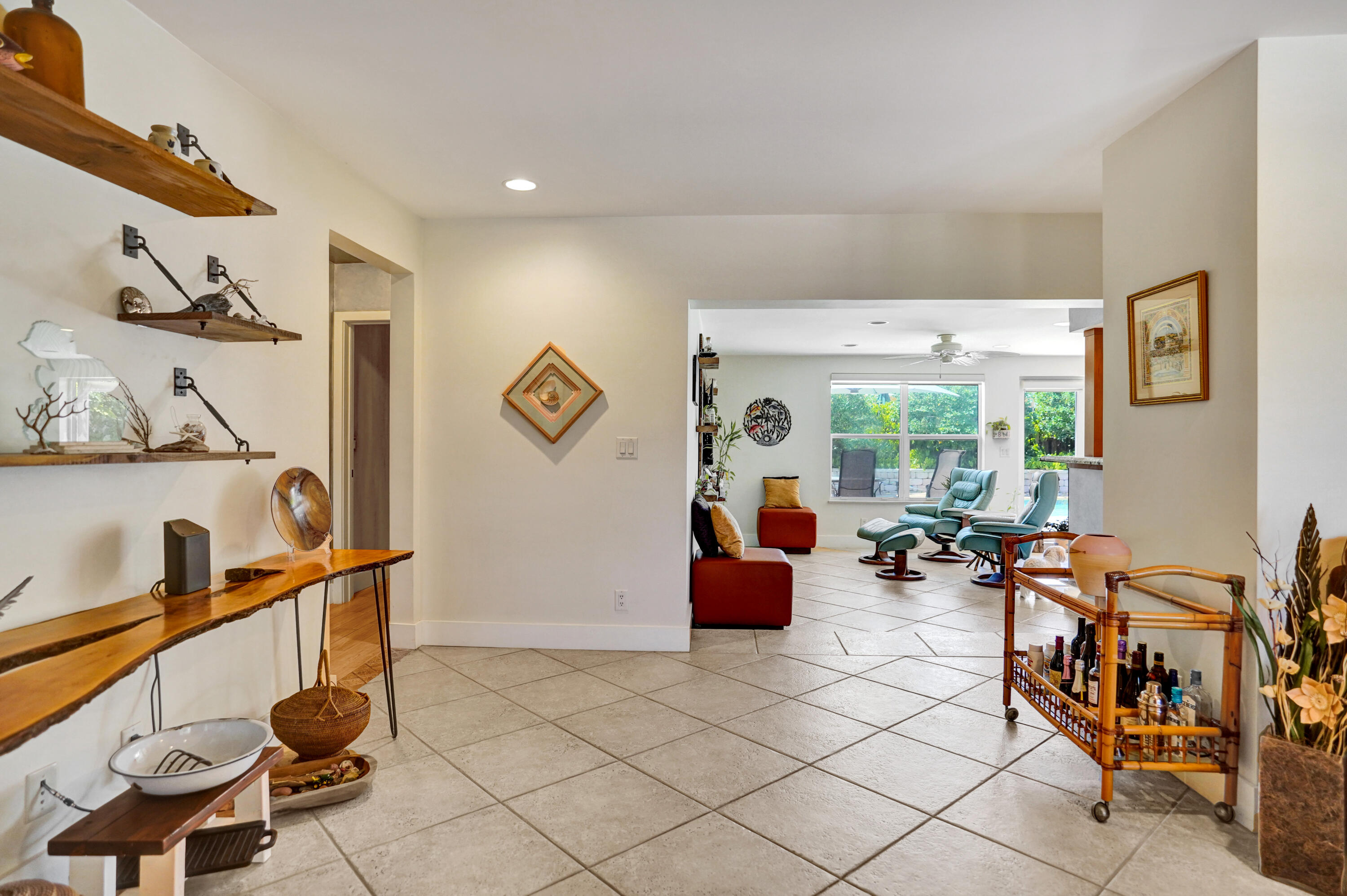 445 SE 17th Terrace