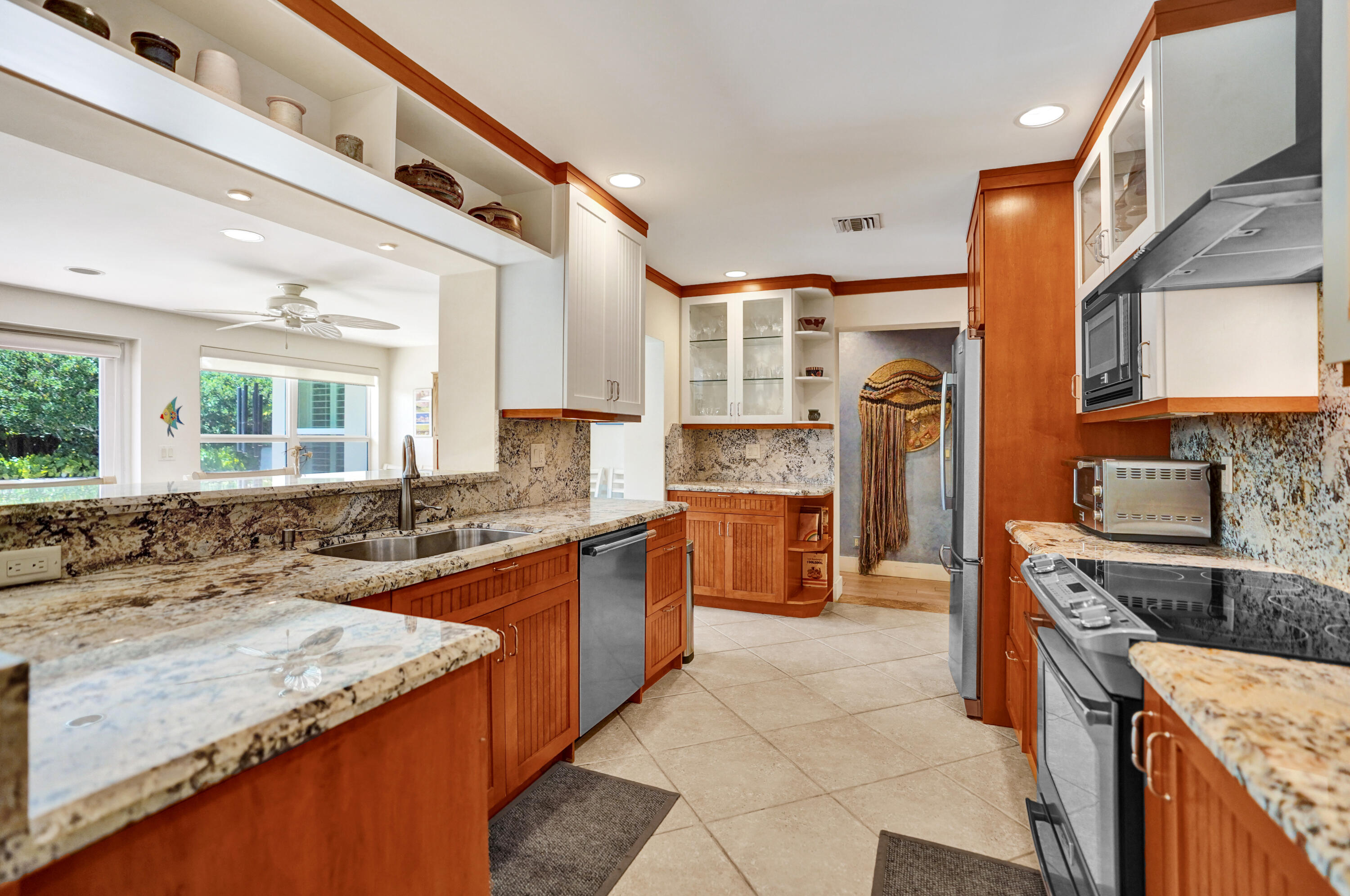 445 SE 17th Terrace